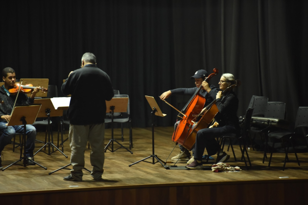 Festival de Música de Cascavel tem noite especial de apresentações de alunos nesta sexta-feira (11), no Centro Cultural Gilberto Mayer