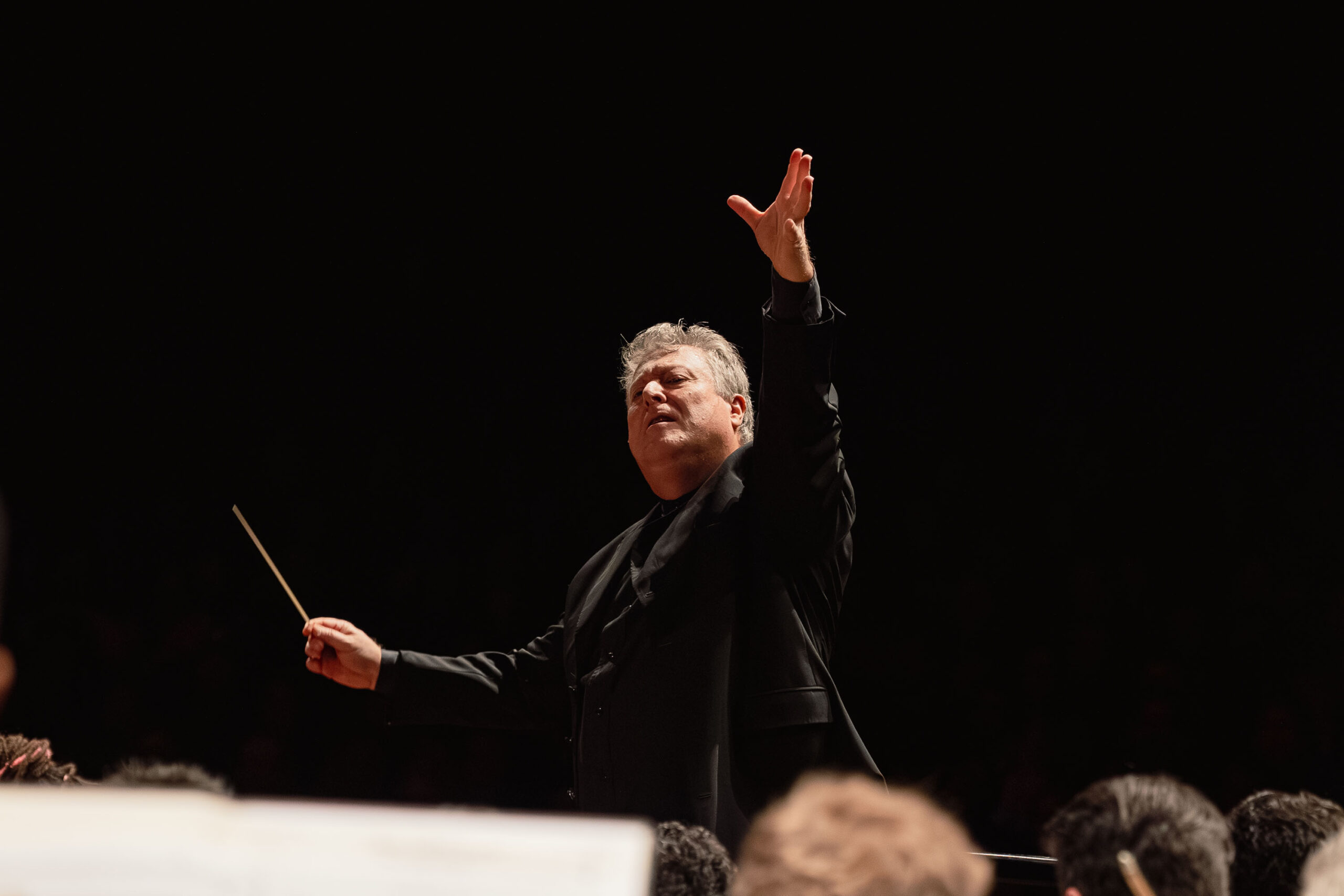 Orquestra Sinfônica emociona Guairão com Strauss e convidados internacionais