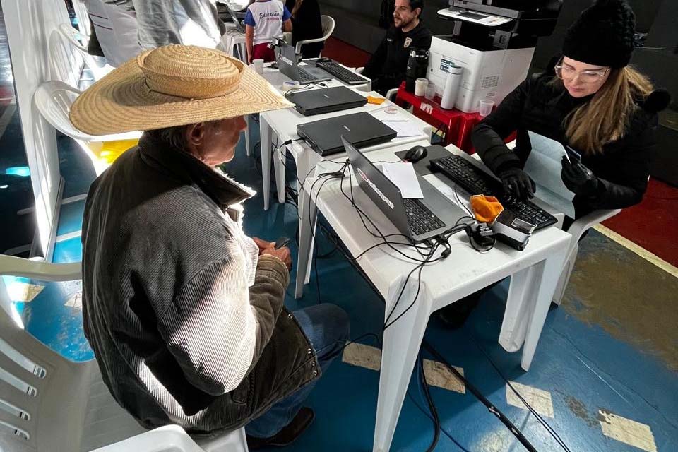 Paraná em Ação em Ponta Grossa atende a população até as 17h deste sábado