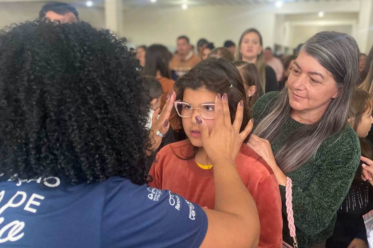 Estado vai entregar mais de 500 óculos gratuitos nesta semana a alunos da rede pública