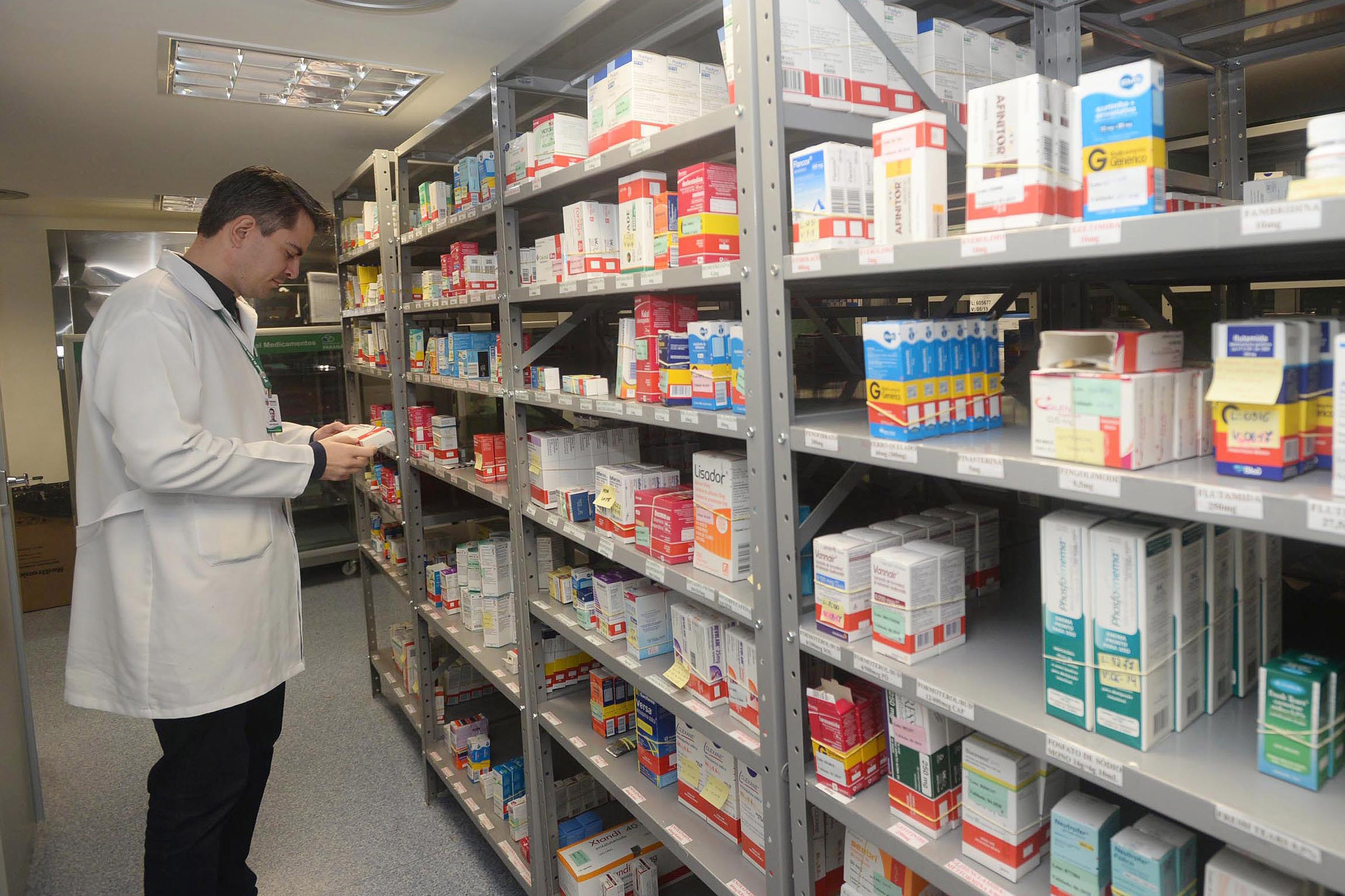 Paraná isenta de ICMS seis novos medicamentos contra o câncer