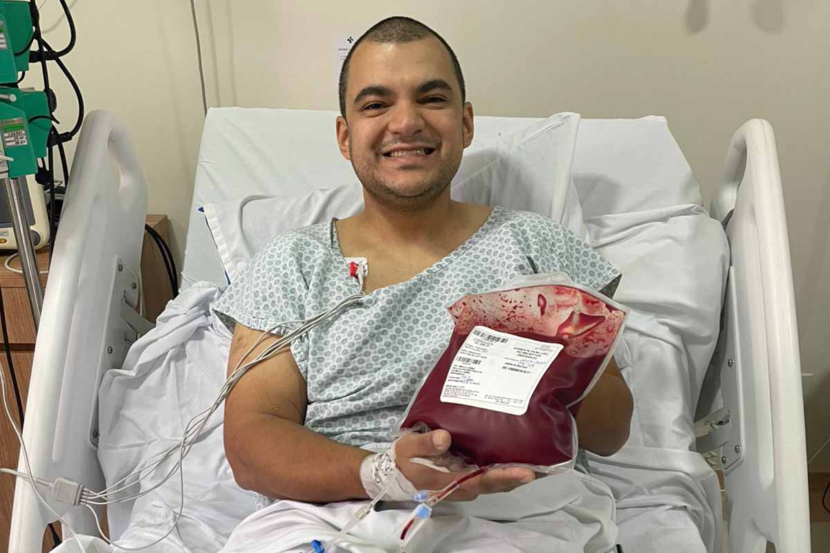 Ampolinha de esperança: morador do Paraná doa medula a paciente do Rio Grande do Norte