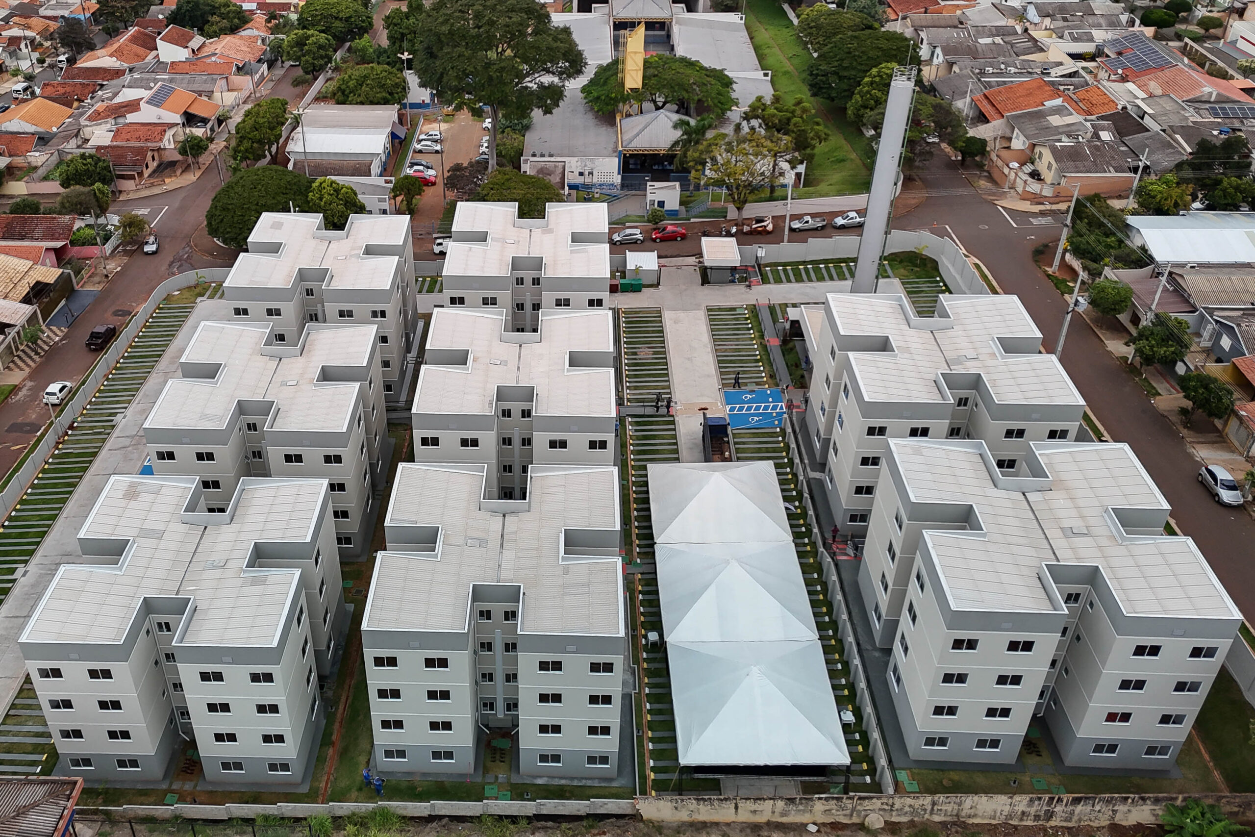 Piana entrega residencial com 128 apartamentos para atender famílias de Londrina