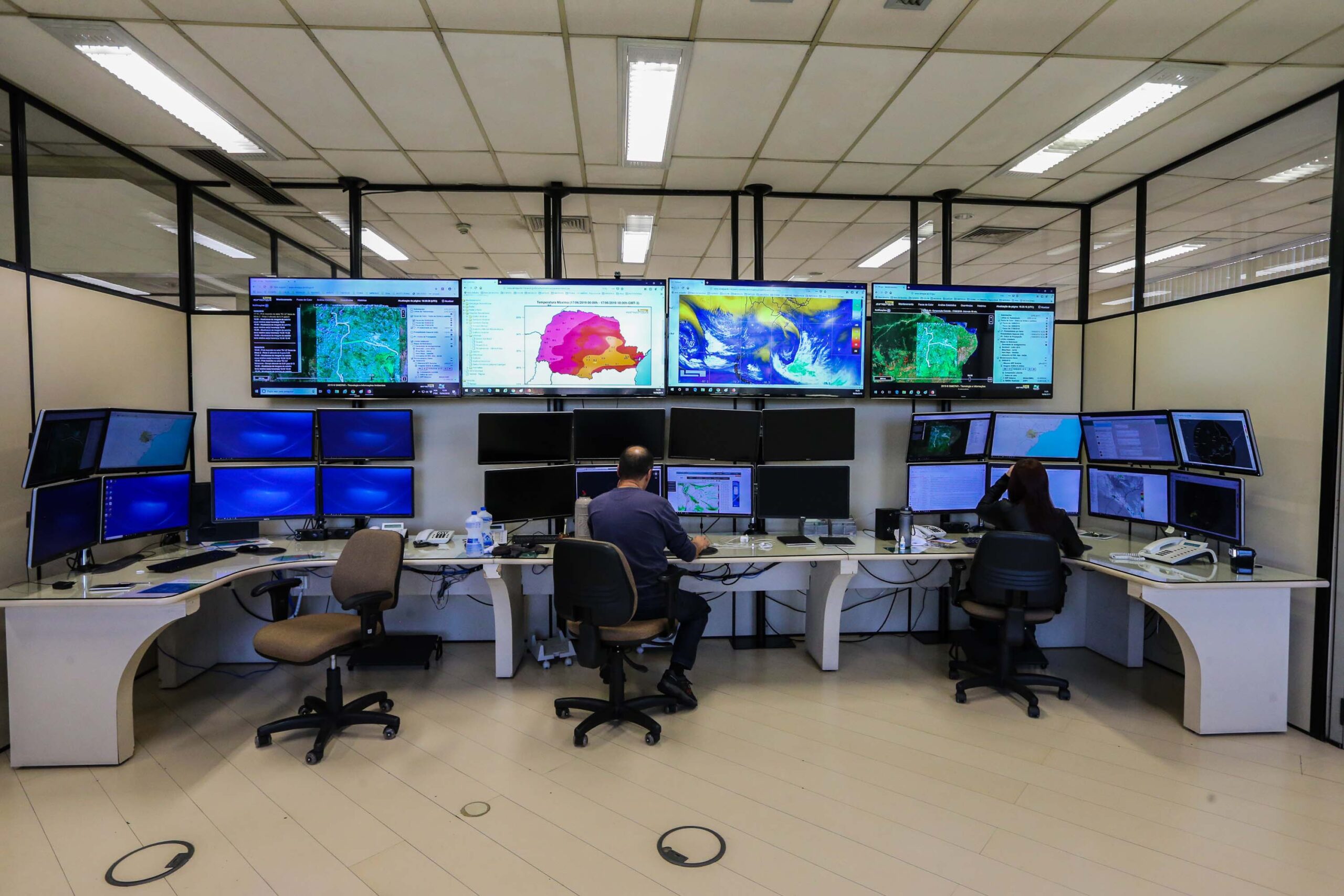 Monitora Paraná: Estado publica edital de compra de três novos radares meteorológicos