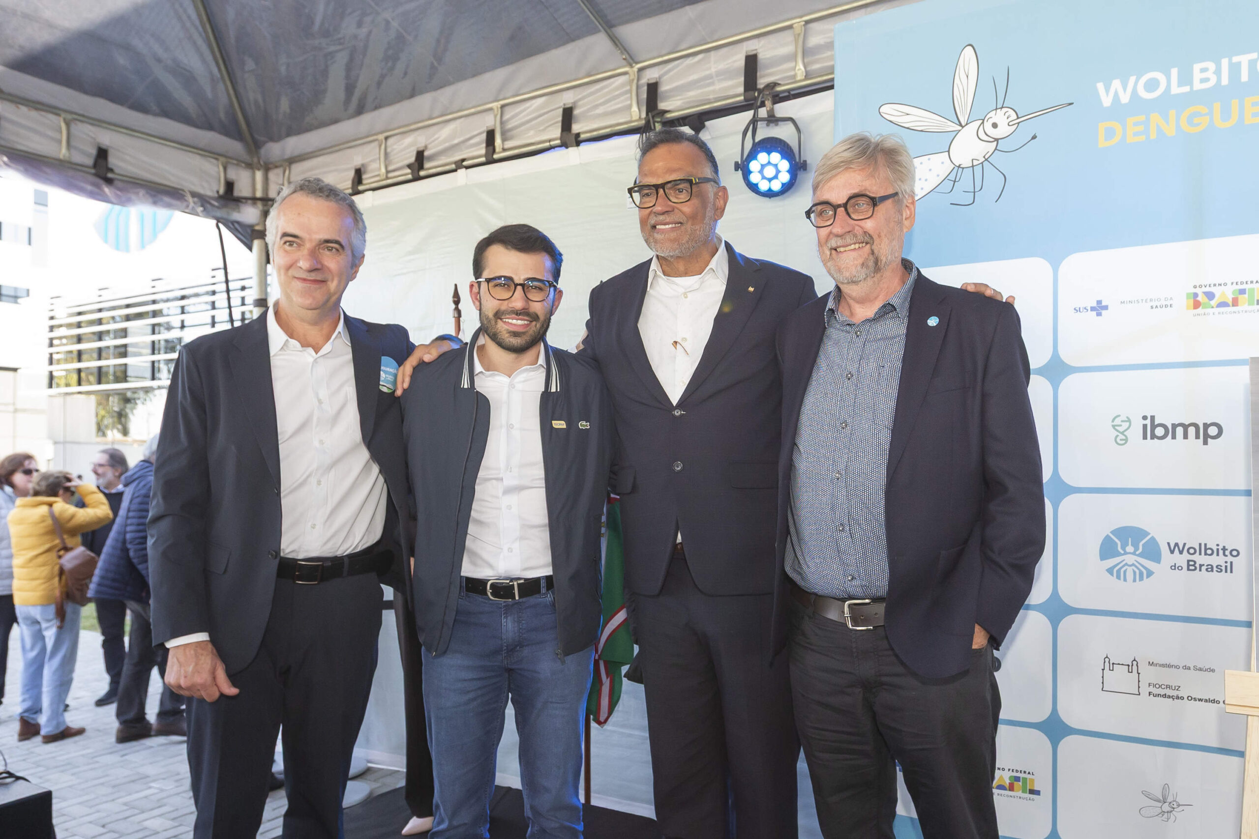 Paraná inaugura a maior biofábrica de mosquitos do mundo de combate à dengue
