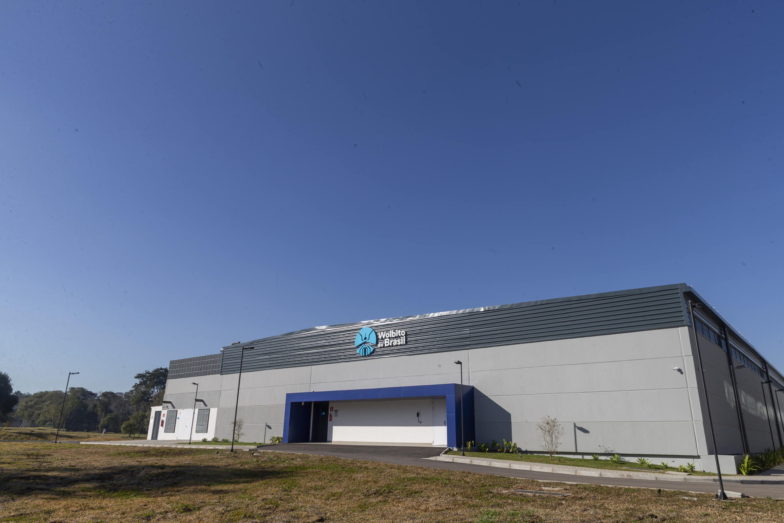 Paraná inaugura a maior biofábrica de mosquitos do mundo de combate à dengue