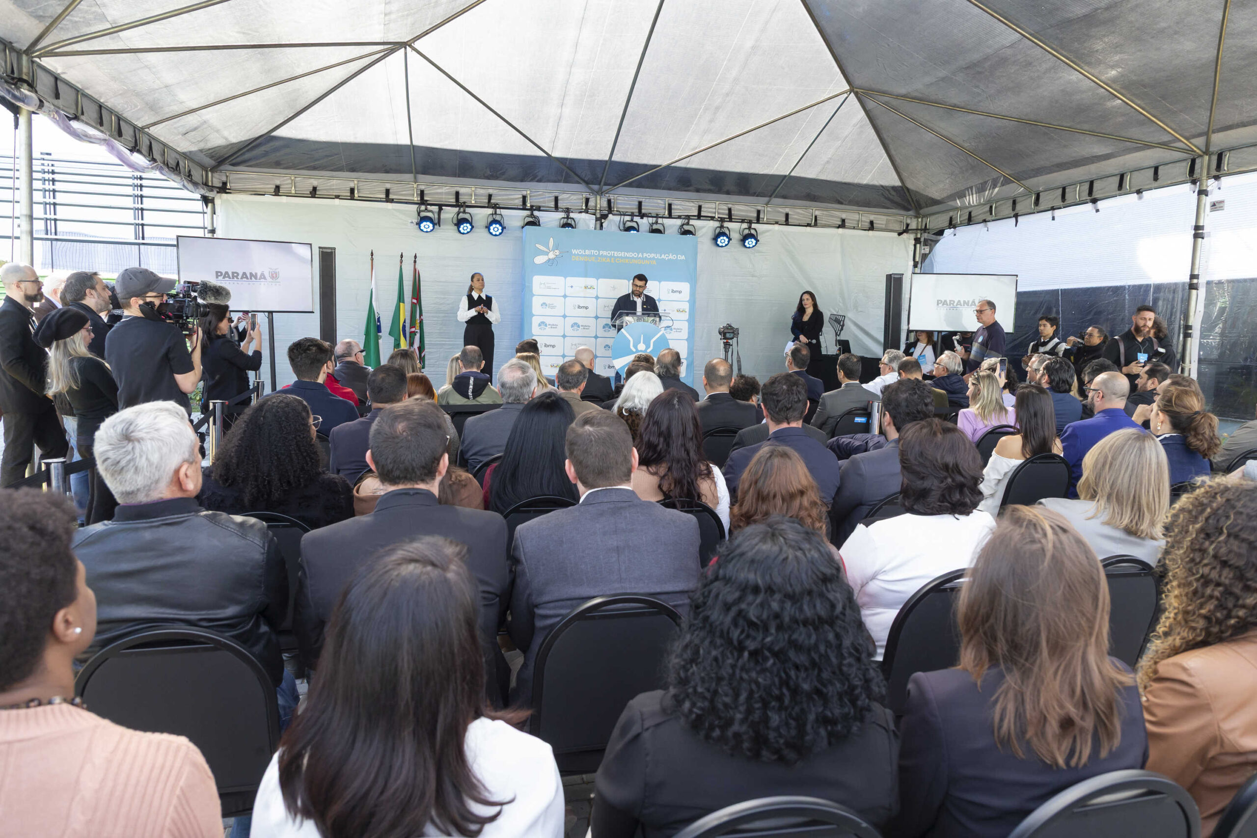 Paraná inaugura a maior biofábrica de mosquitos do mundo de combate à dengue