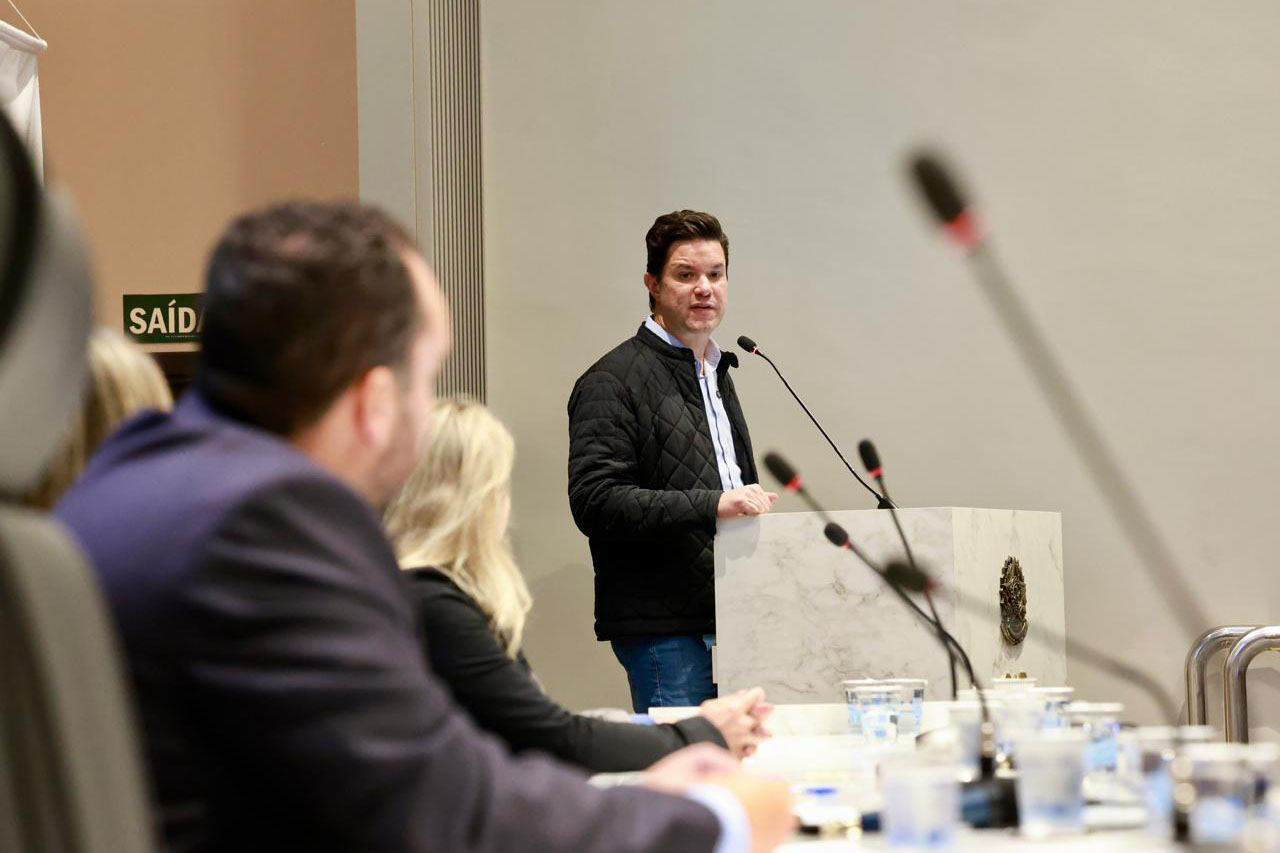 Estado e prefeitos discutem fundo municipal de saneamento e proposta de diagnóstico rural