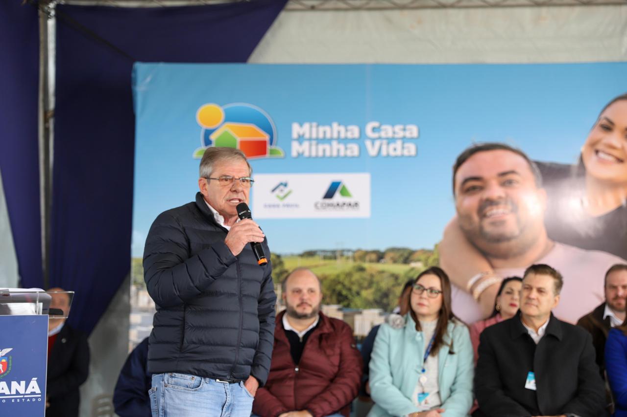 Construído com apoio do Estado, bairro planejado de Ponta Grossa recebe 293 novos moradores