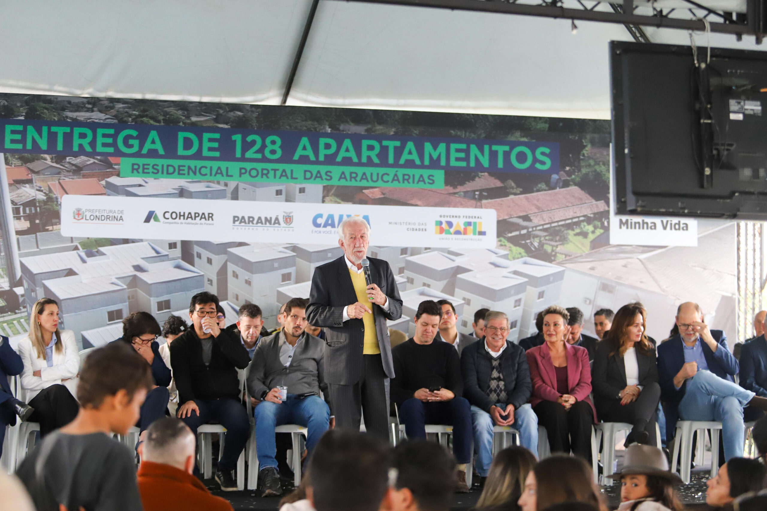 Piana entrega residencial com 128 apartamentos para atender famílias de Londrina