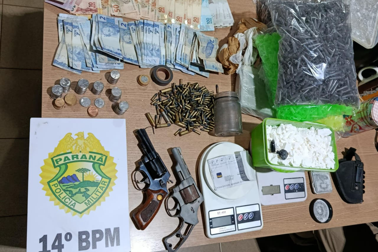 PMPR apreende armas, uma tonelada de maconha e cigarros em ações no Interior do Estado