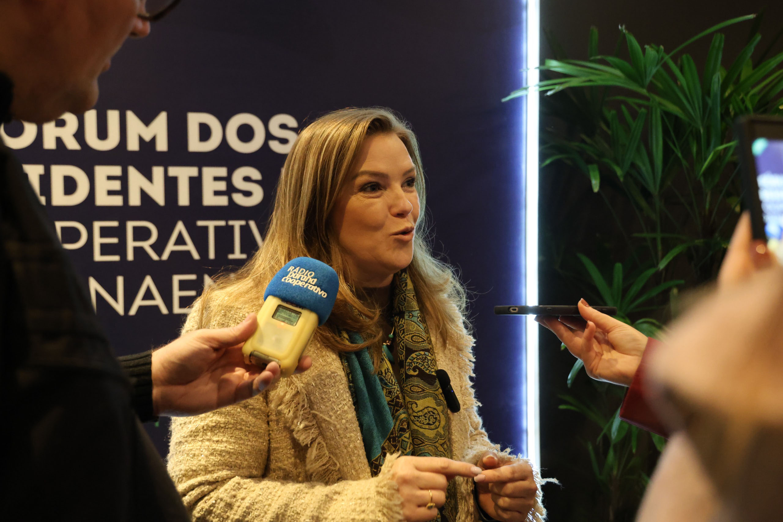 Estado e Ocepar firmam compromisso pela equidade de gênero nas cooperativas