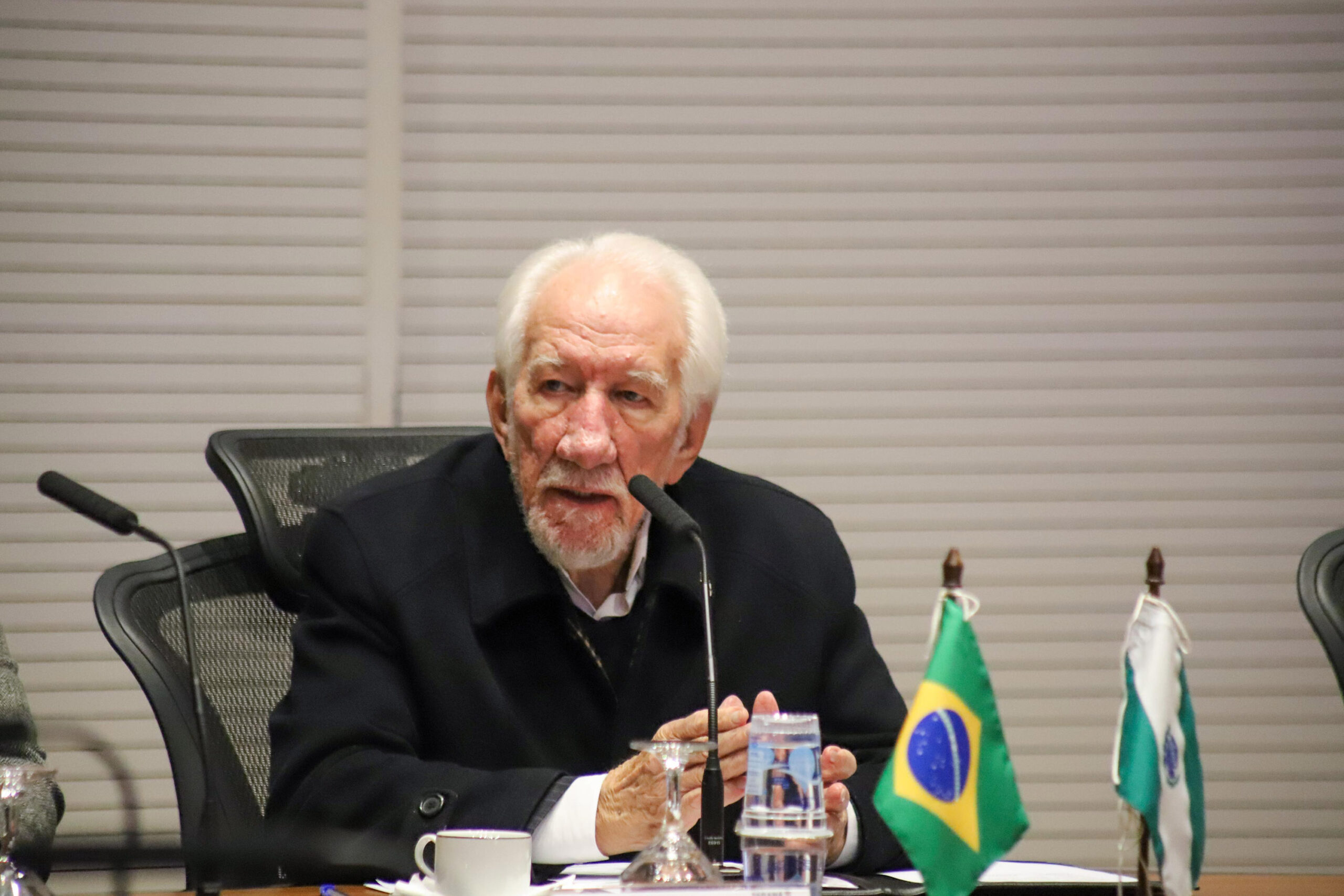 Em encontro com Corpo Consular, Piana destaca fortalecimento das parcerias internacionais do Paraná