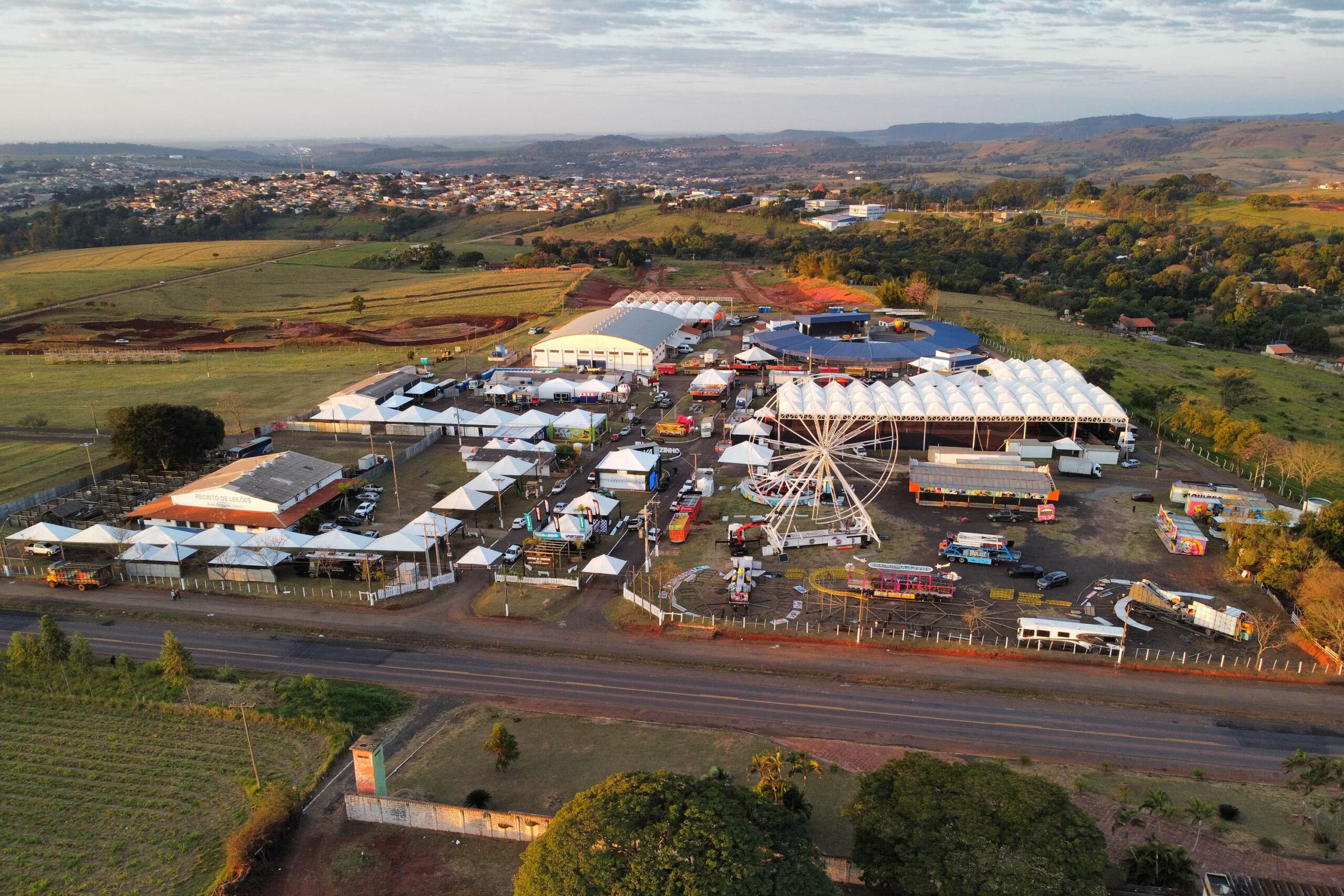 Na Fetexas, Governo do Estado institui território turístico do Norte Pioneiro