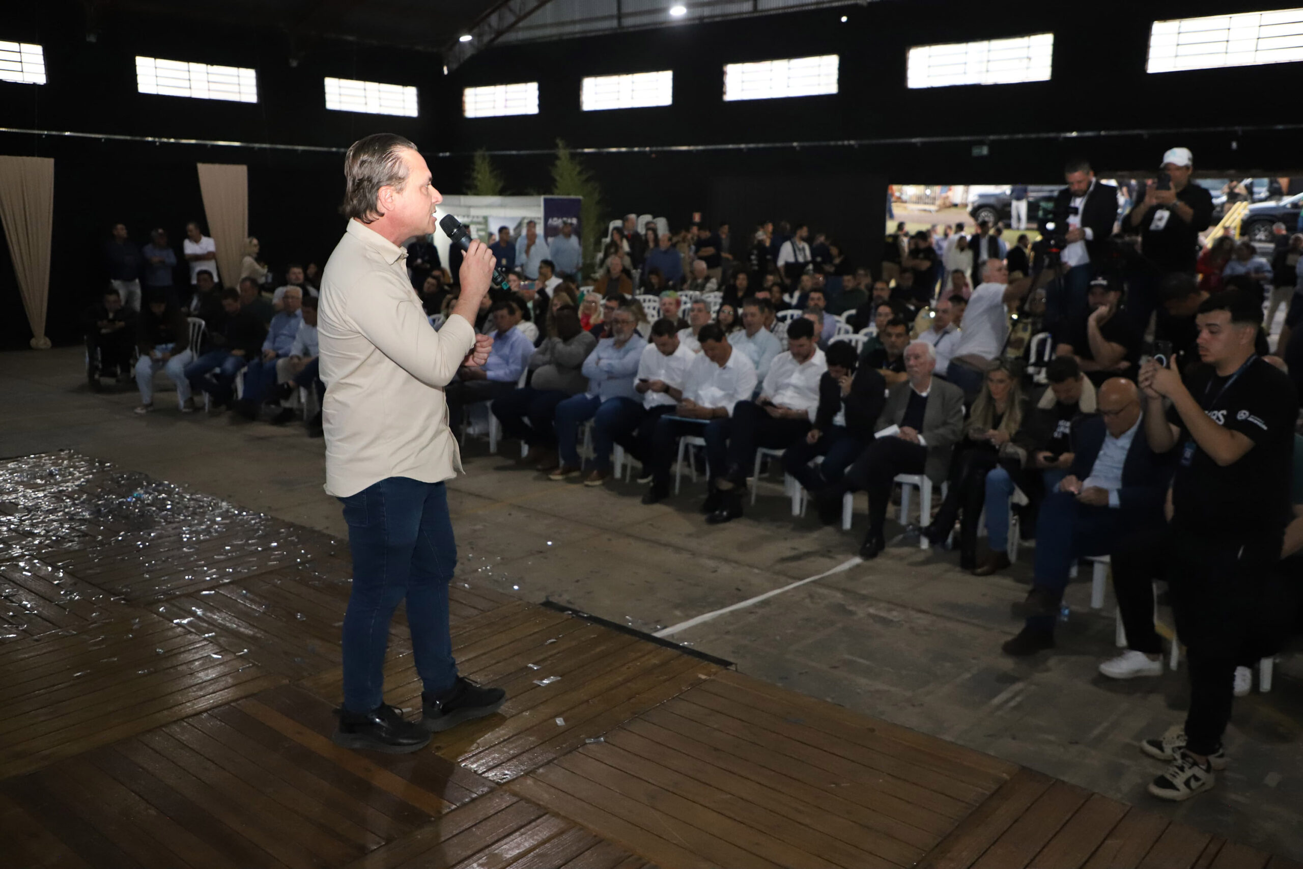 Na Fetexas, Governo do Estado institui território turístico do Norte Pioneiro