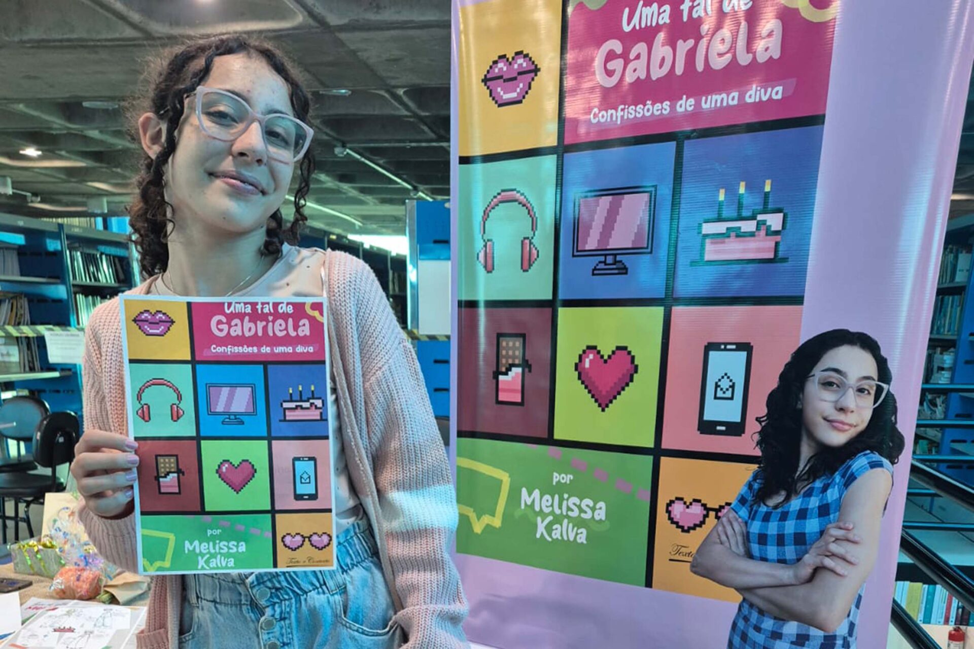 Livro de aluna da rede estadual aborda bullying e chega de graça a leitores em Ponta Grossa