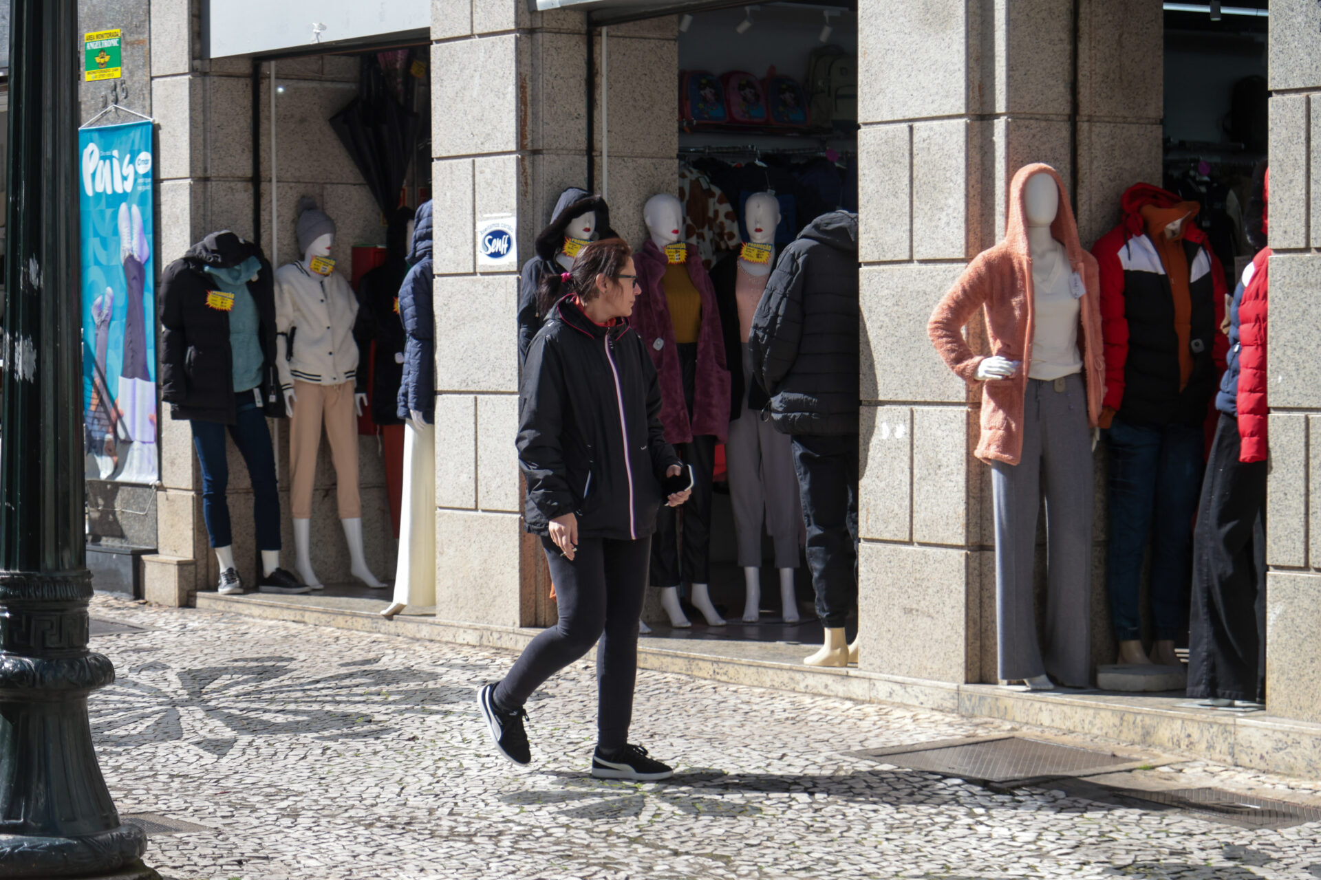 Comércio do Paraná cresce acima da média nacional e tem a 3ª maior receita bruta do Brasil