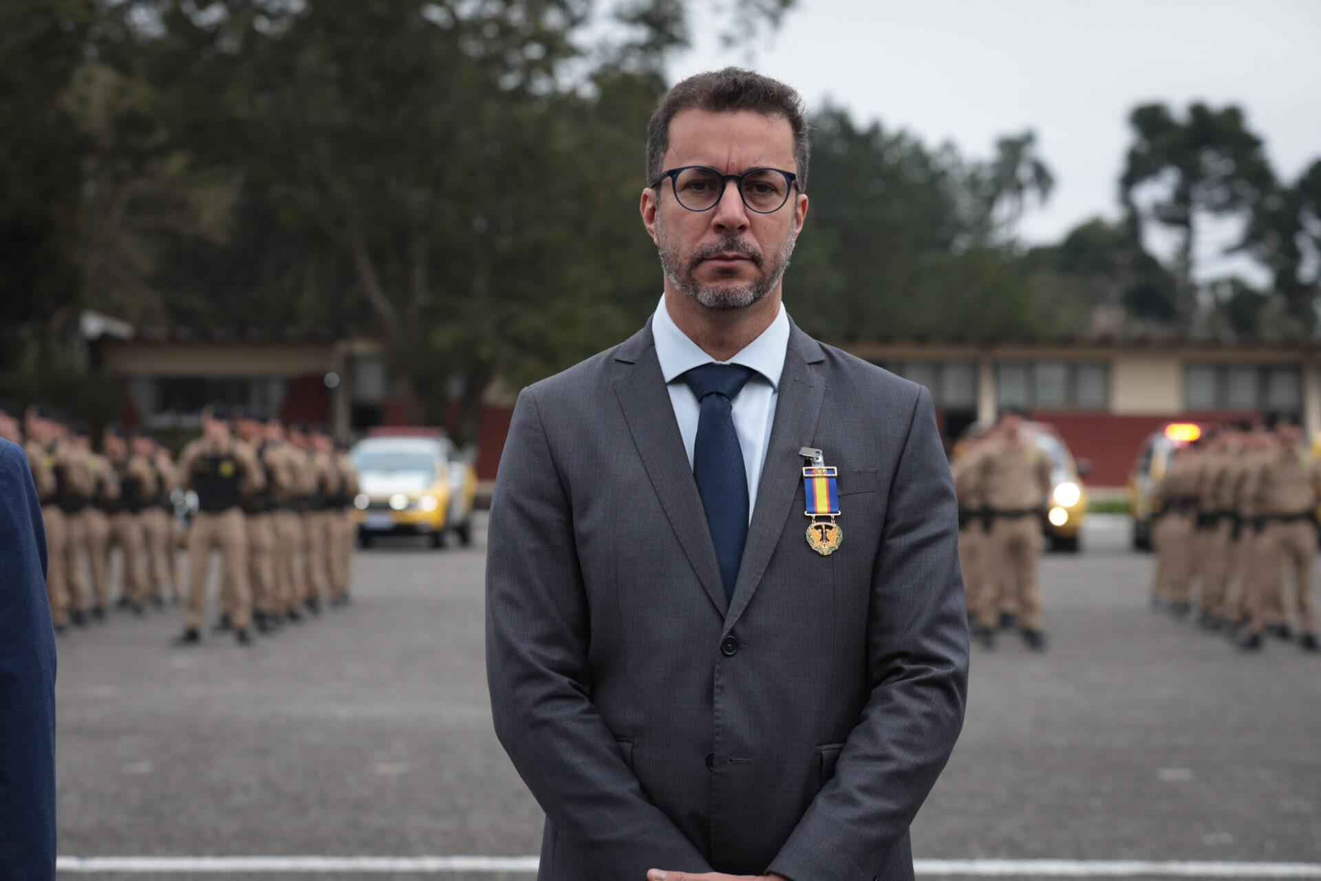 Medalha Coronel Sarmento: PMPR concede horaria a autoridades do Paraná