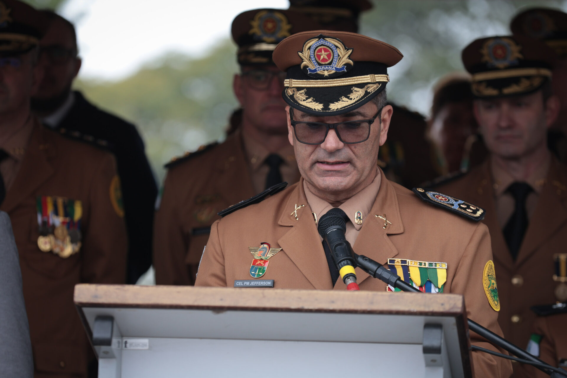 Medalha Coronel Sarmento: PMPR concede horaria a autoridades do Paraná