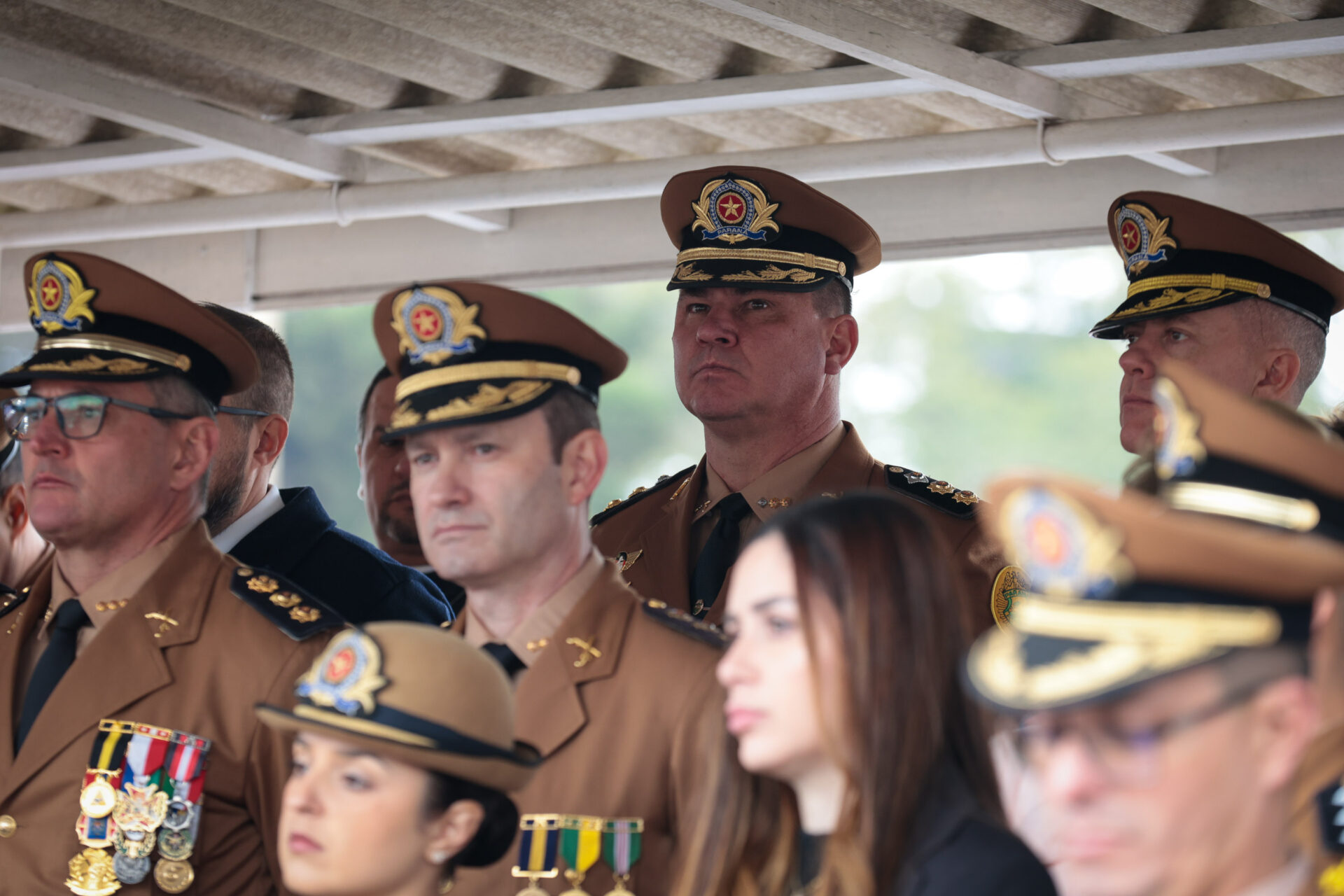 Medalha Coronel Sarmento: PMPR concede horaria a autoridades do Paraná
