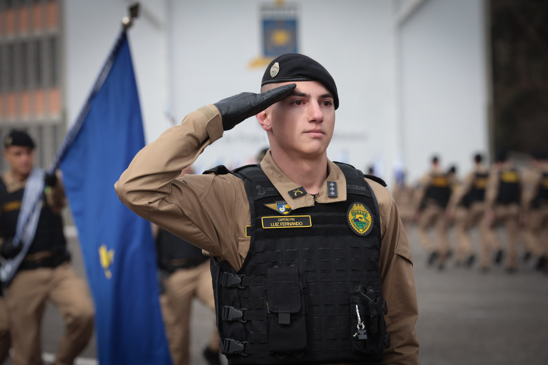 Medalha Coronel Sarmento: PMPR concede horaria a autoridades do Paraná