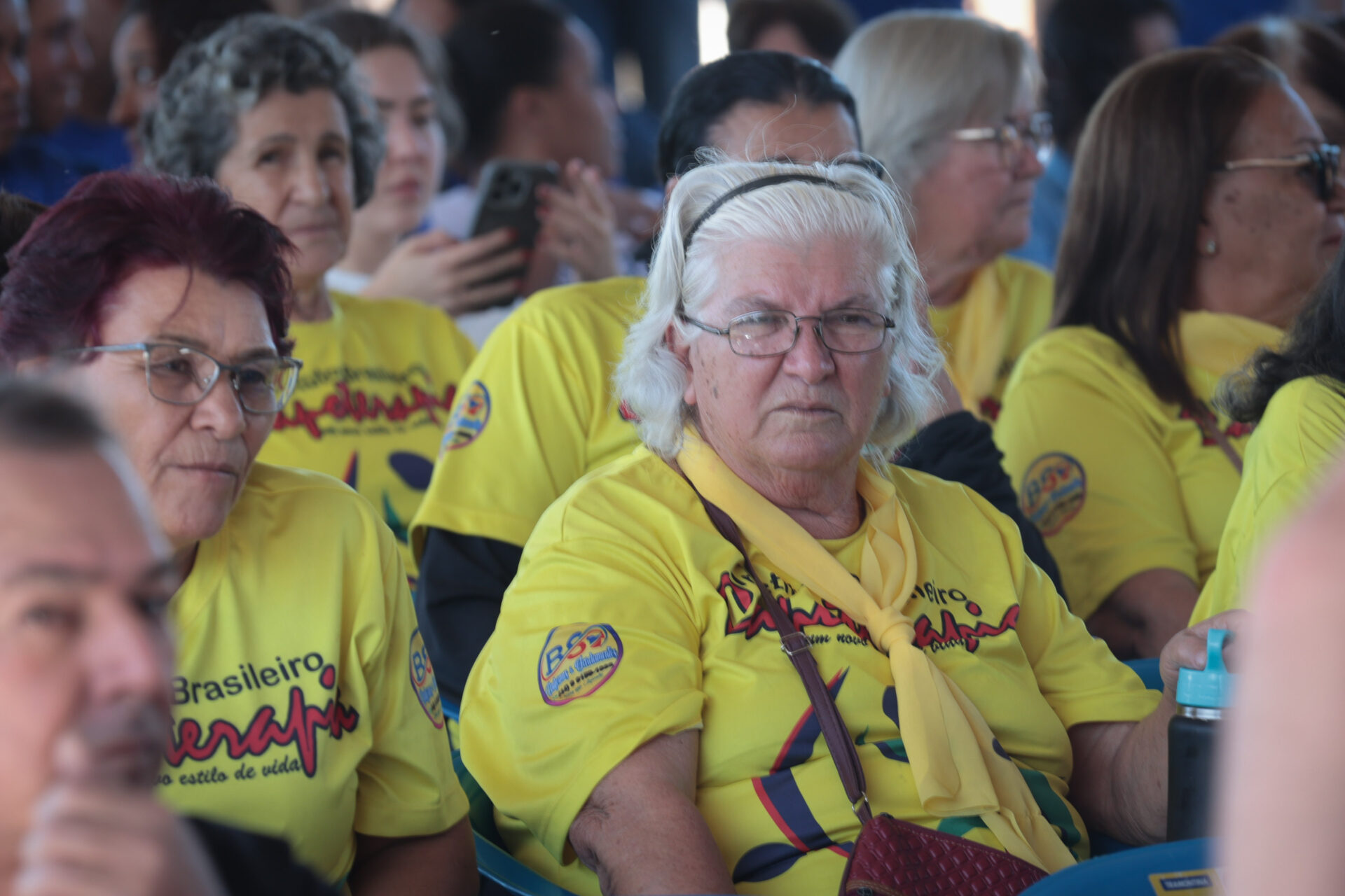 Ligação asfáltica entre distrito e Douradina beneficia 150 famílias e escoamento agrícola
