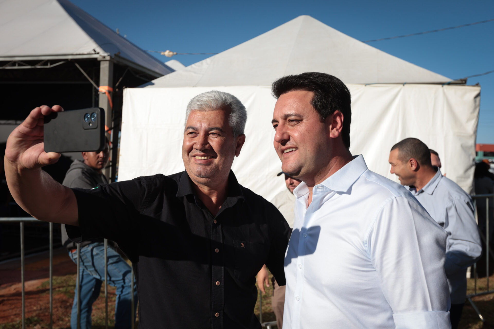 Ligação asfáltica entre distrito e Douradina beneficia 150 famílias e escoamento agrícola
