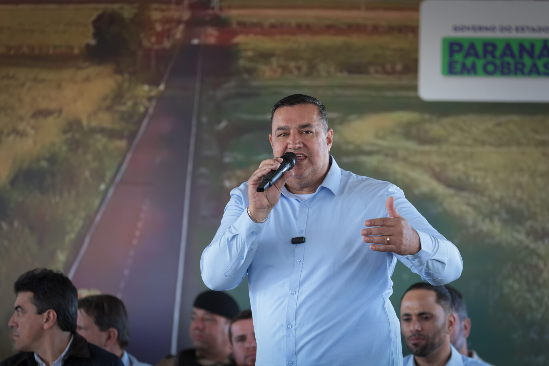 Ratinho Junior inaugura pavimentação que liga distrito de Cianorte a Jussara