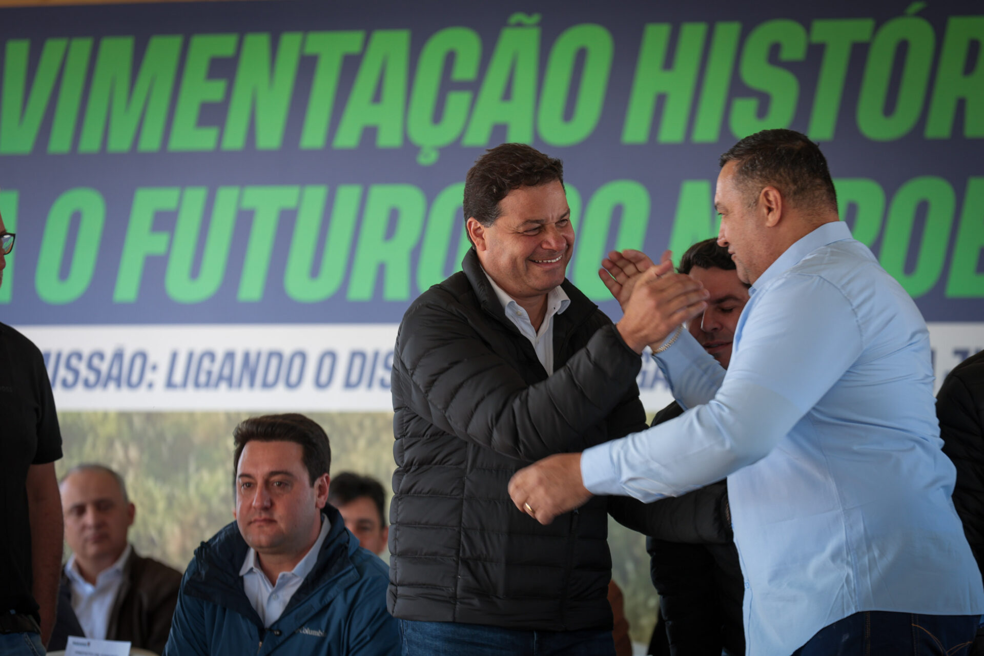 Ratinho Junior inaugura pavimentação que liga distrito de Cianorte a Jussara