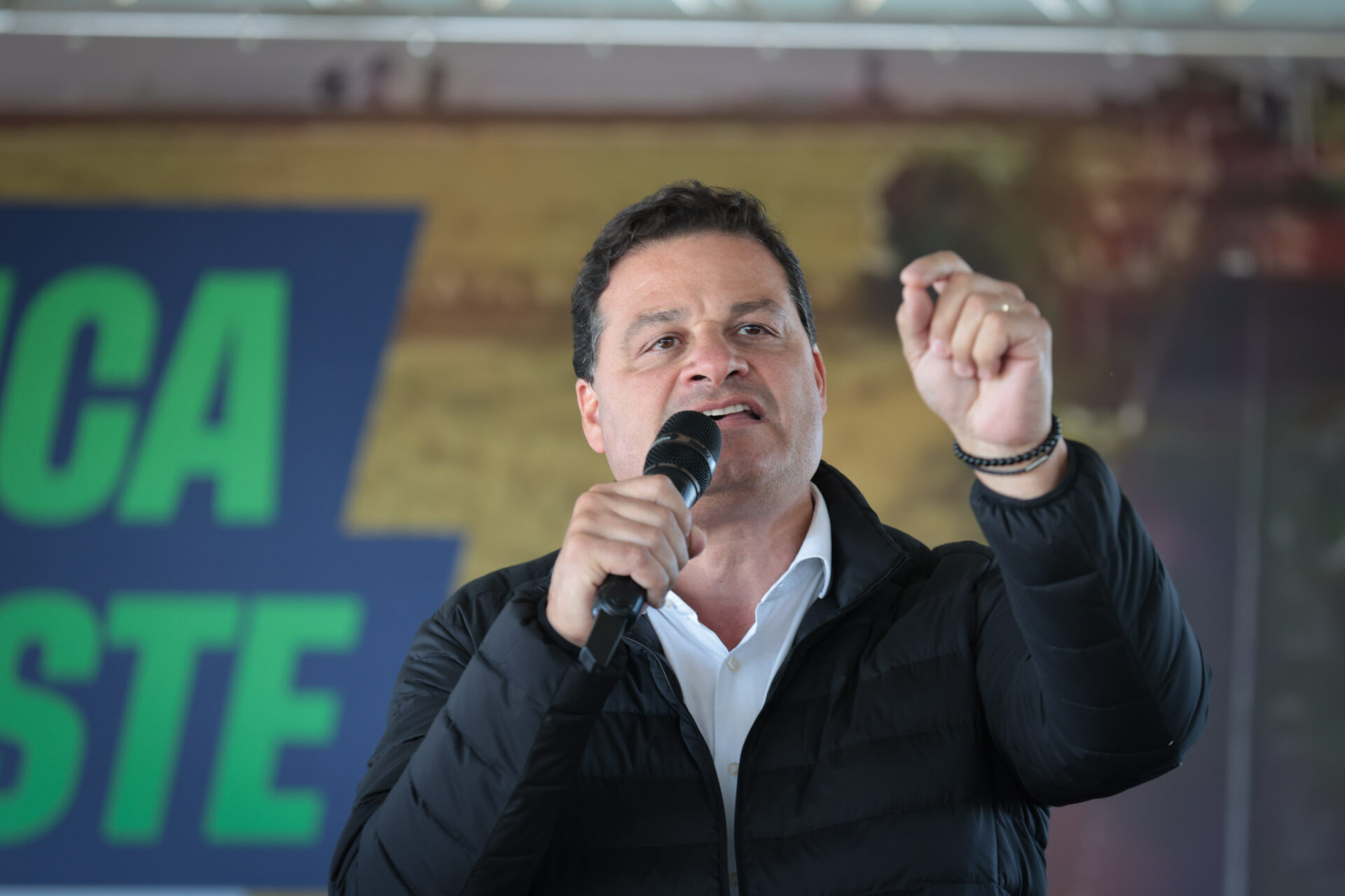 Ratinho Junior inaugura pavimentação que liga distrito de Cianorte a Jussara