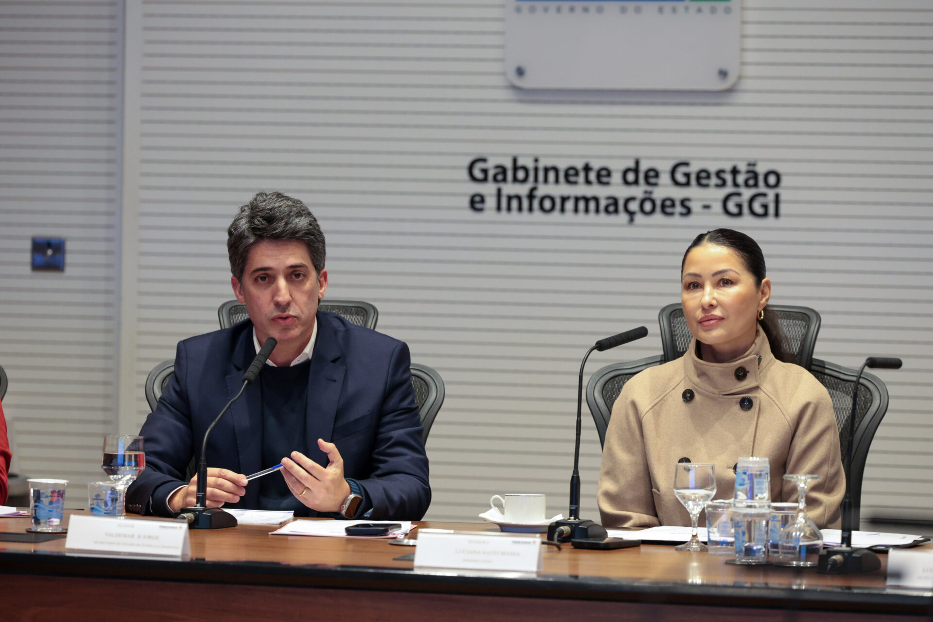 Luciana Massa se reúne com 370 primeiras-damas municipais para planejar Paraná Rosa