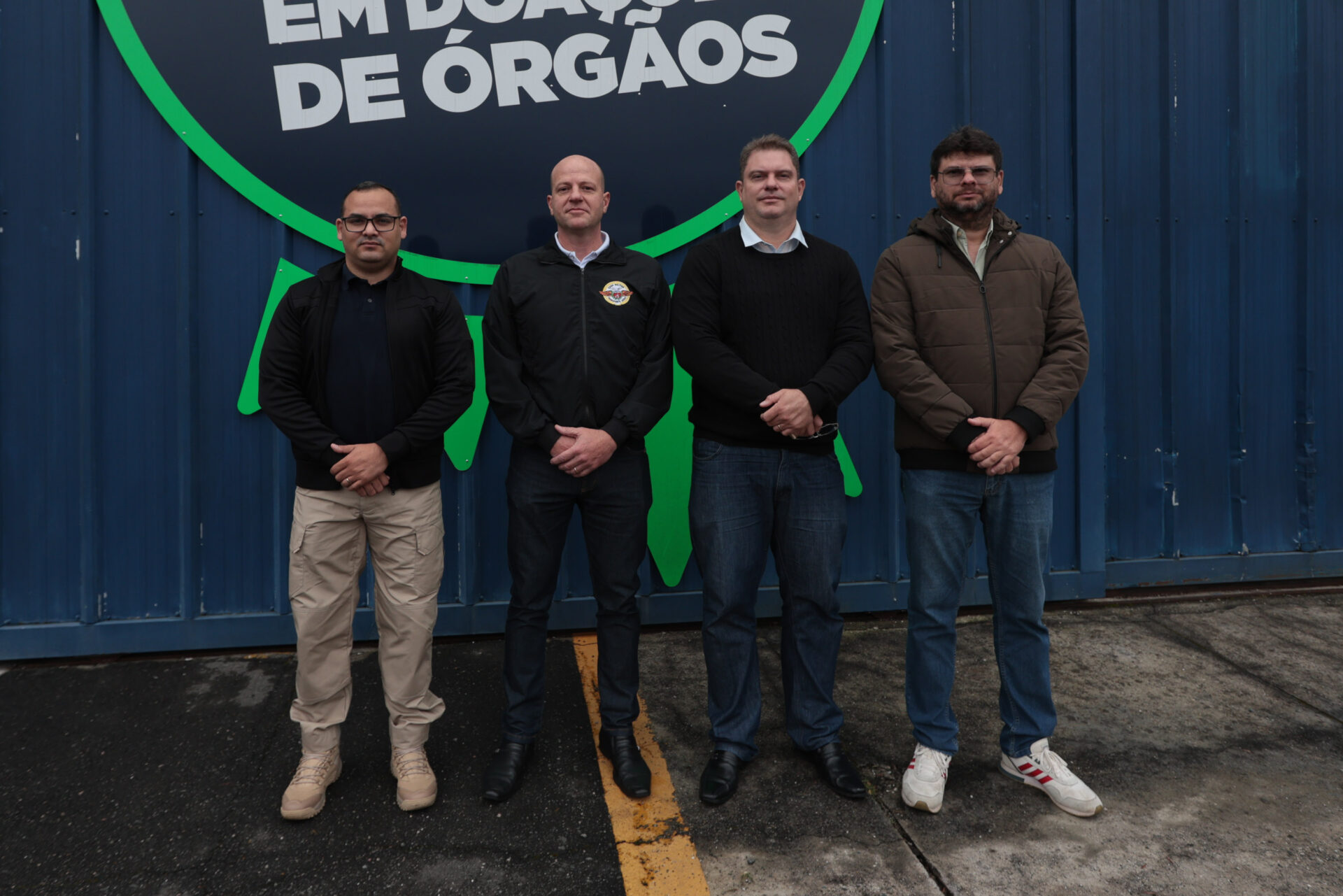 Comitiva do Piauí conhece programa de transporte aéreo de órgãos do Paraná