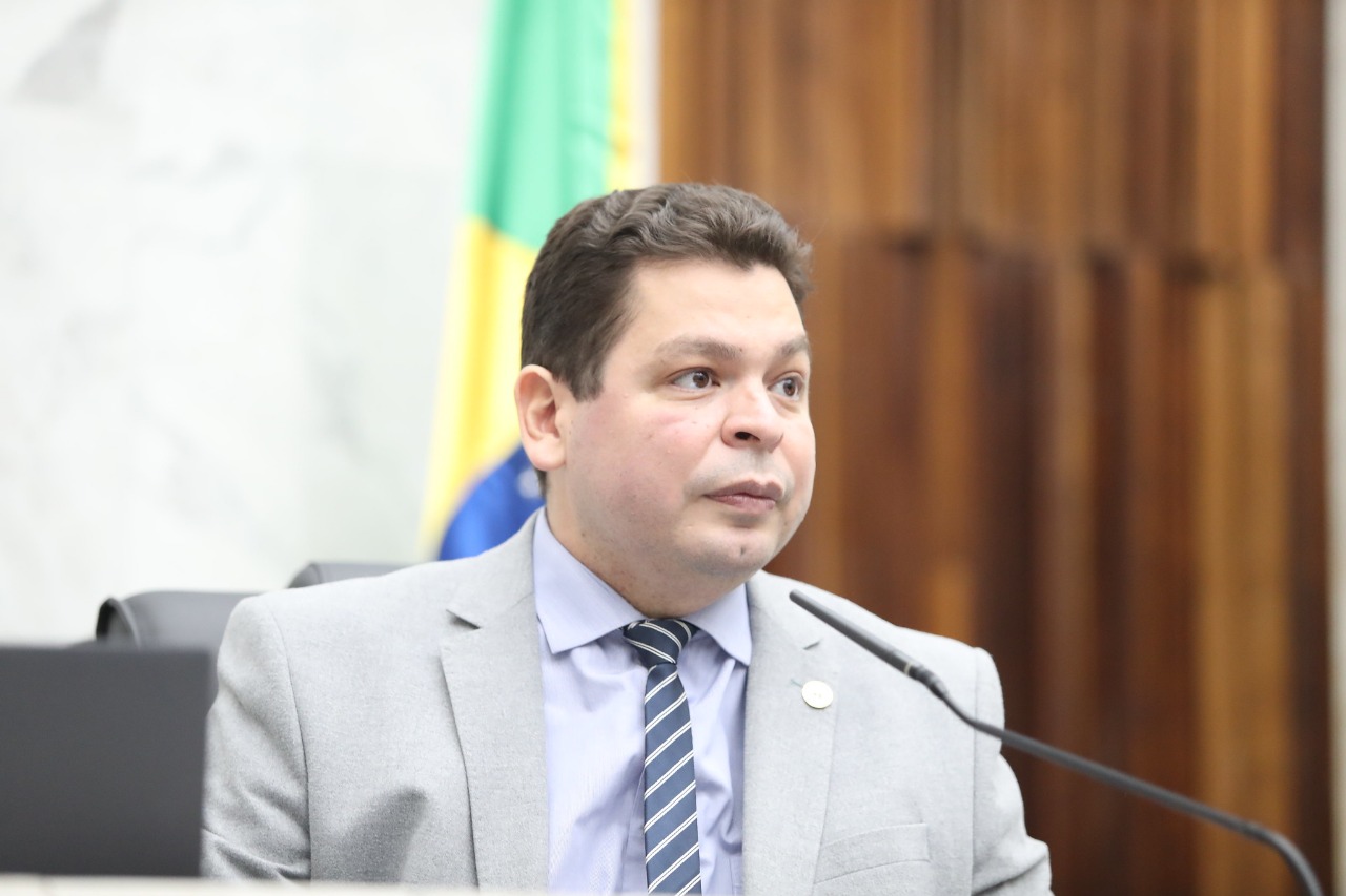 Gugu Bueno coordena Frente Parlamentar em Defesa da Advocacia na Assembleia Legislativa do Paraná