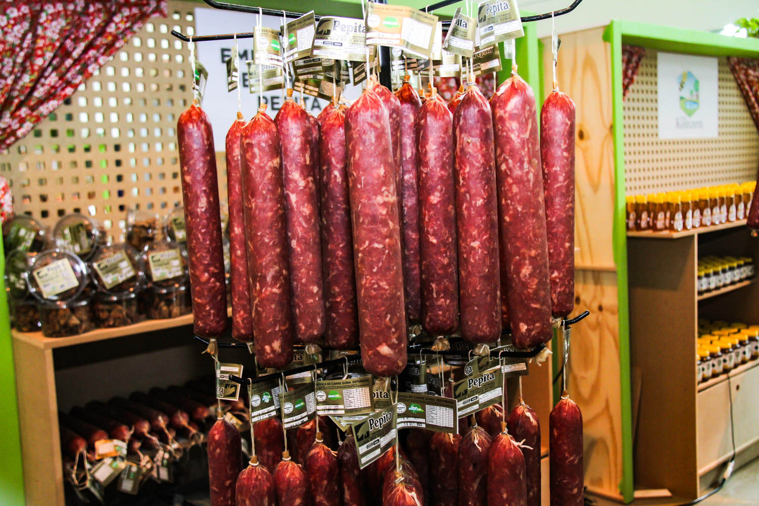 Queijos, doces, vinhos: Feira Sabores do Paraná 2025 traz as delícias do Estado