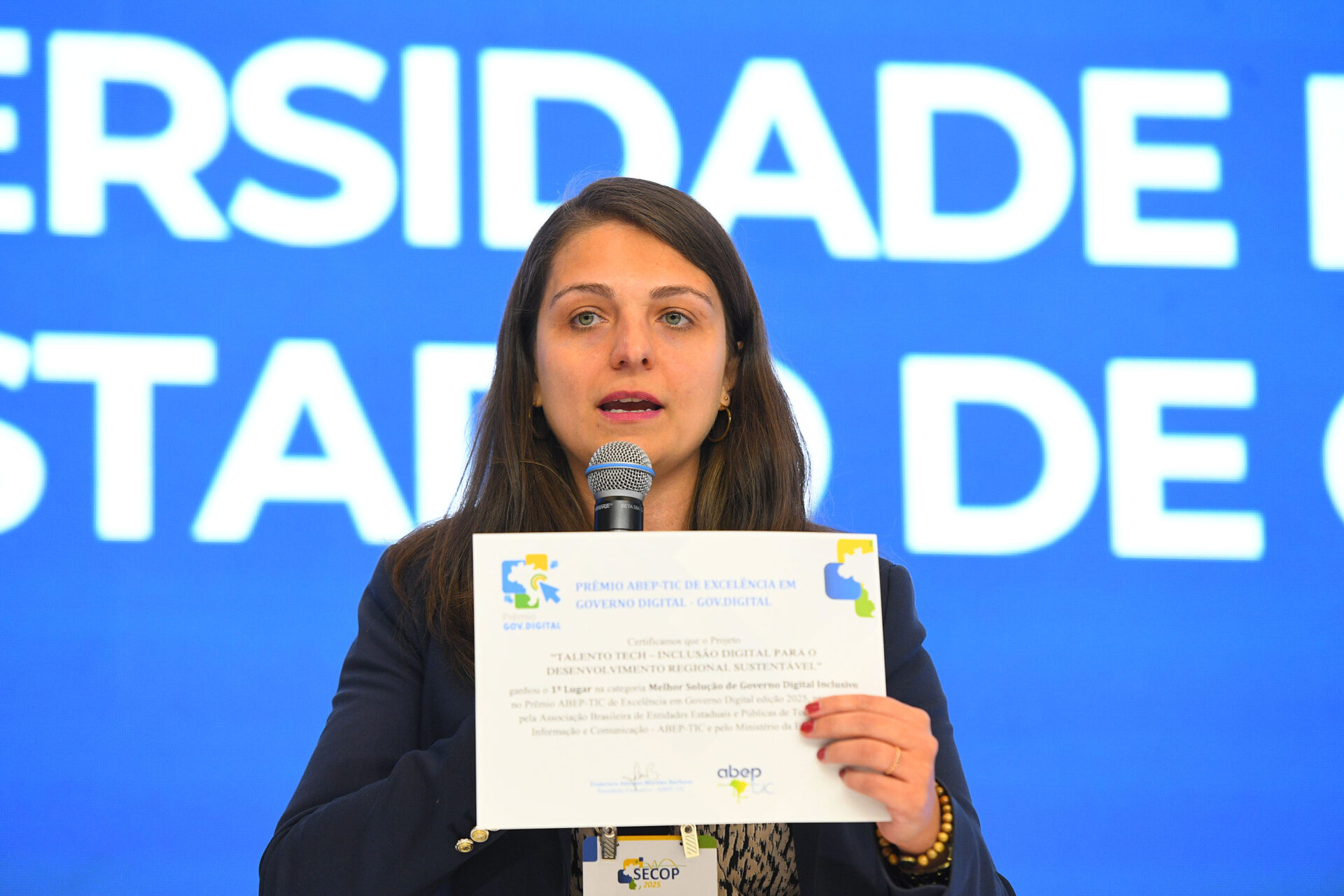 Talento Tech e Ecossistema Digital: programas do Paraná conquistam prêmio nacional de tecnologia