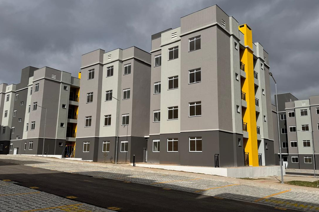 Programa Casa Fácil Paraná: residencial com 255 unidades é entregue em Araucária