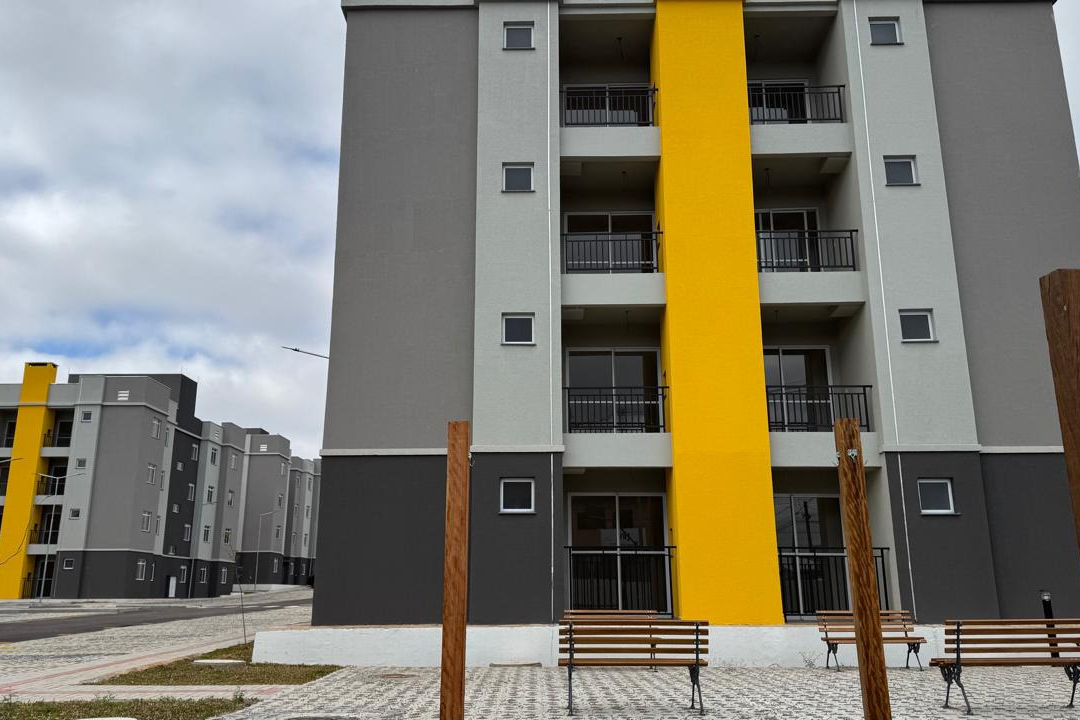 Programa Casa Fácil Paraná: residencial com 255 unidades é entregue em Araucária