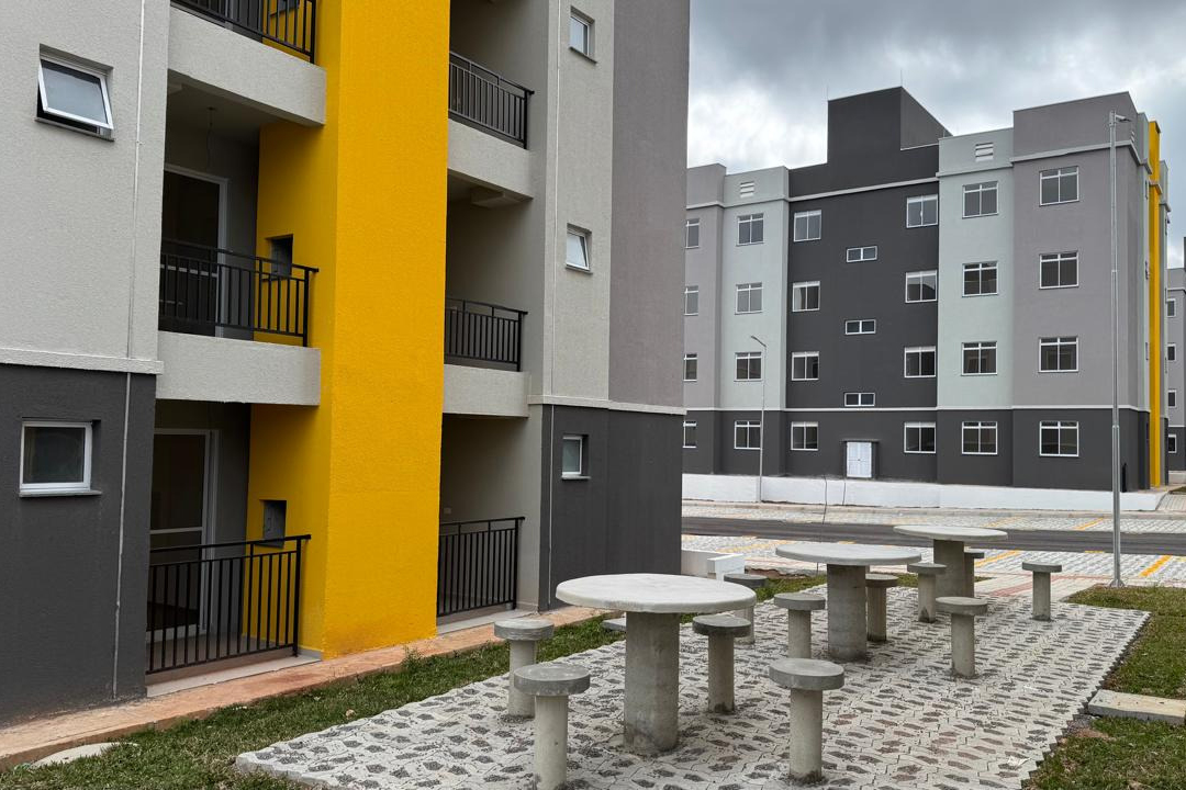 Programa Casa Fácil Paraná: residencial com 255 unidades é entregue em Araucária