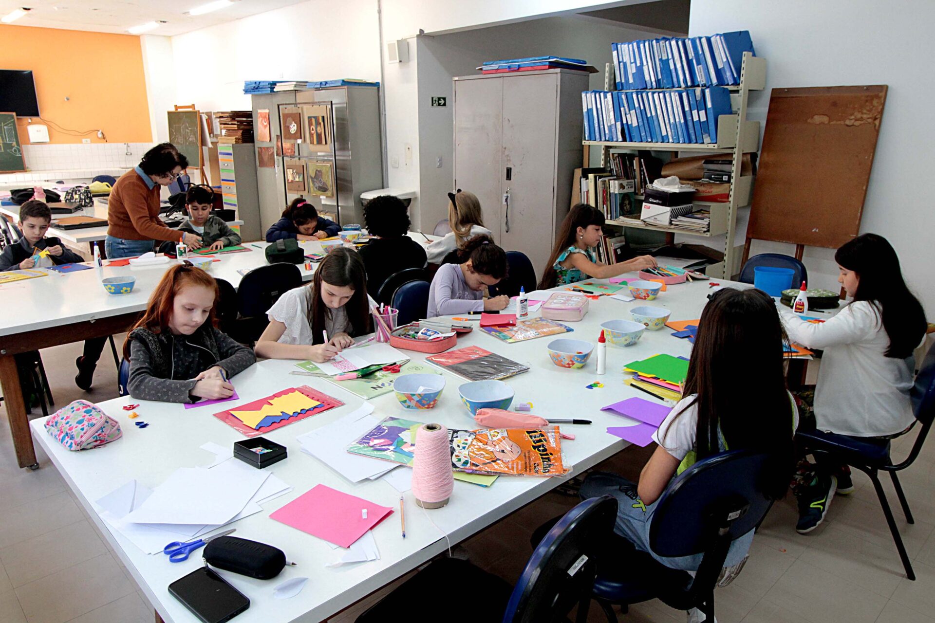 Centro Juvenil de Artes Plásticas divulga vagas remanescentes para o 2º semestre