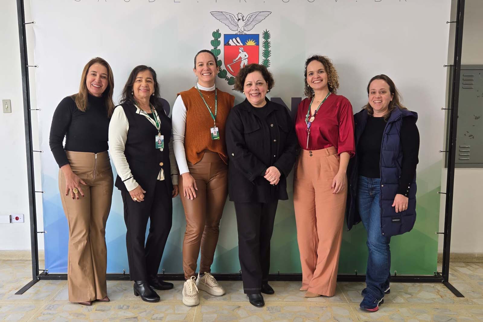 Referência: comitiva de Goiás conhece modelo de atendimento materno-infantil do Paraná