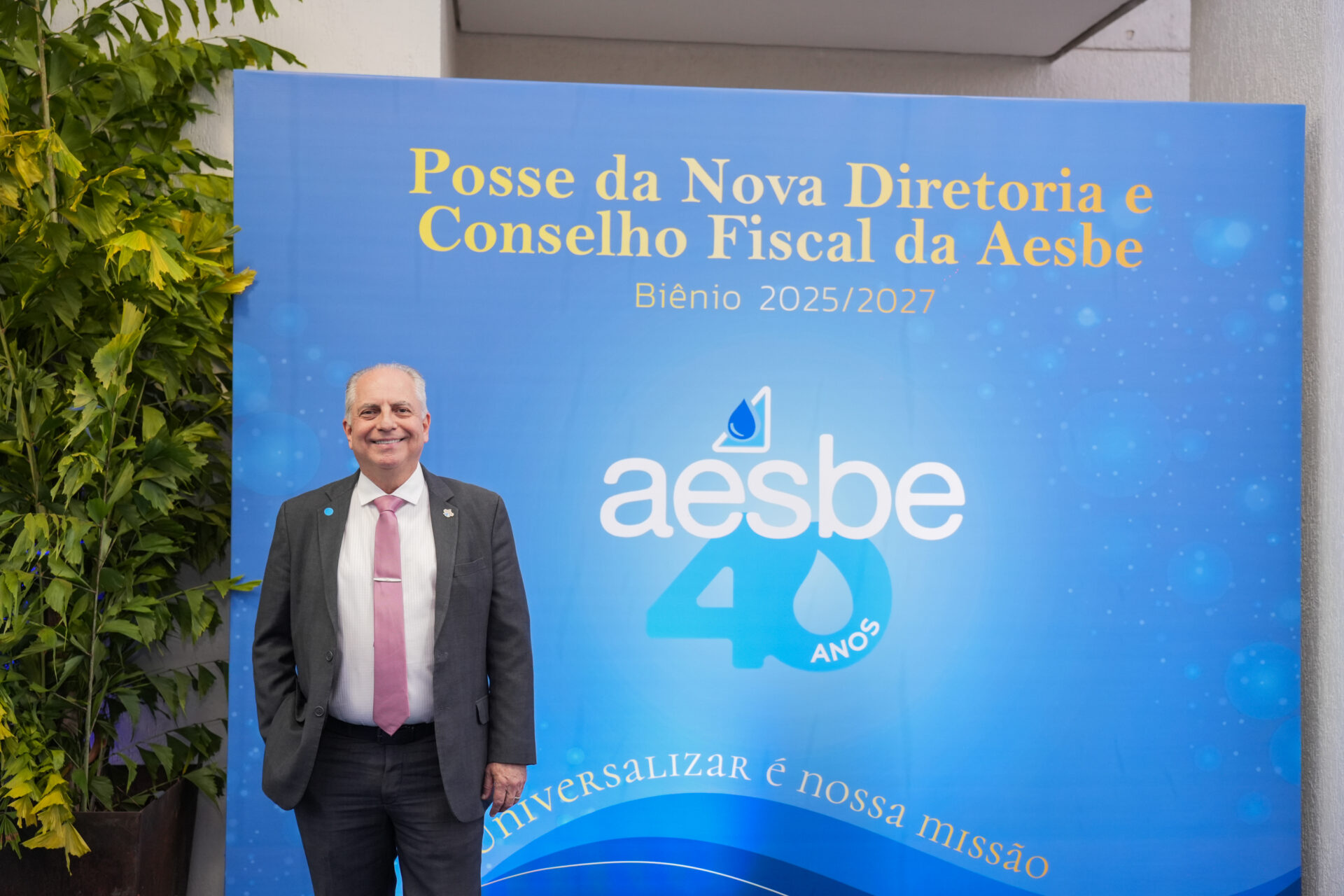 Sanepar assume vice-presidência da Regional Sul da AESBE em evento em Brasília