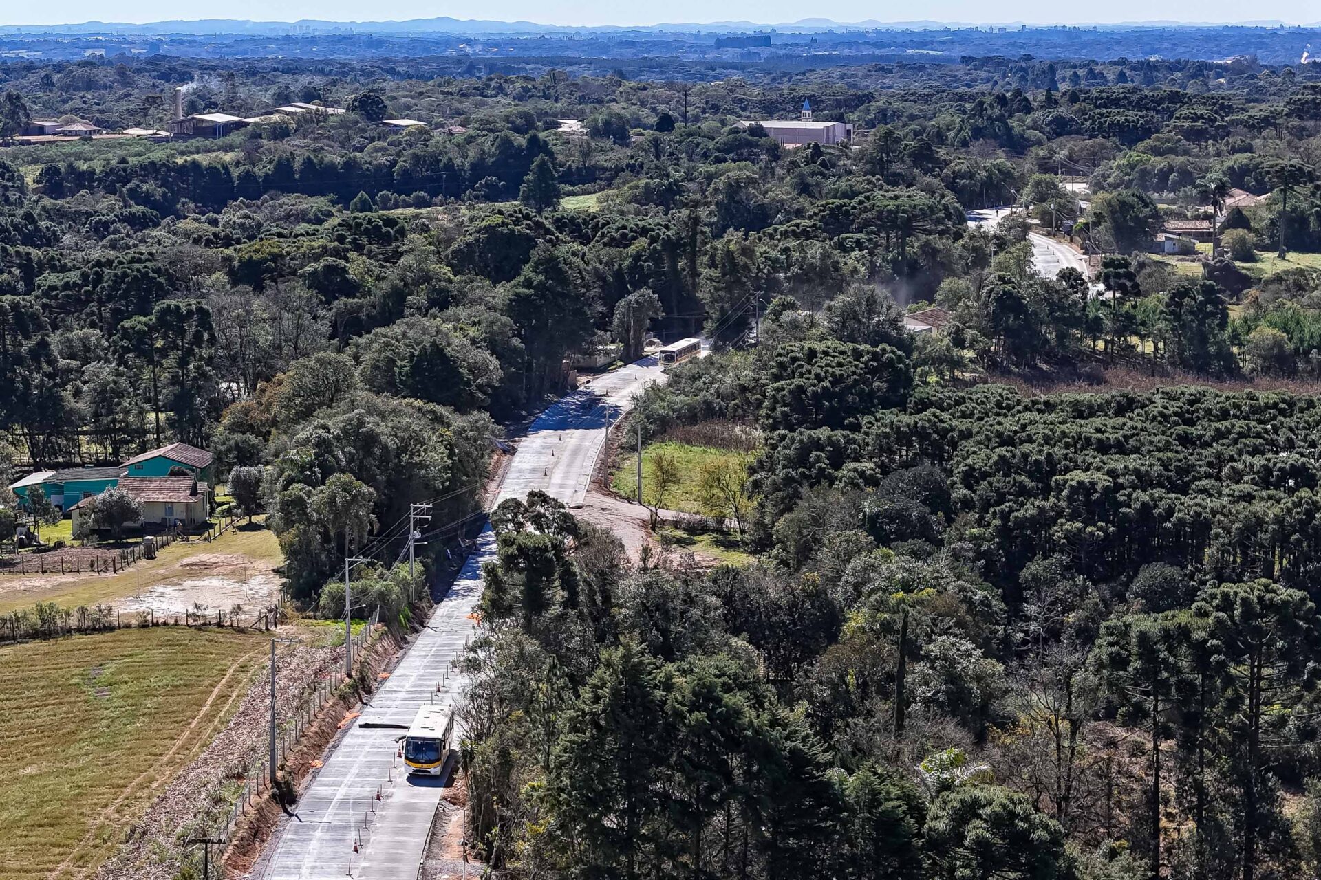 Pavimentação entre Mandirituba e São José dos Pinhais chega a 25% de conclusão