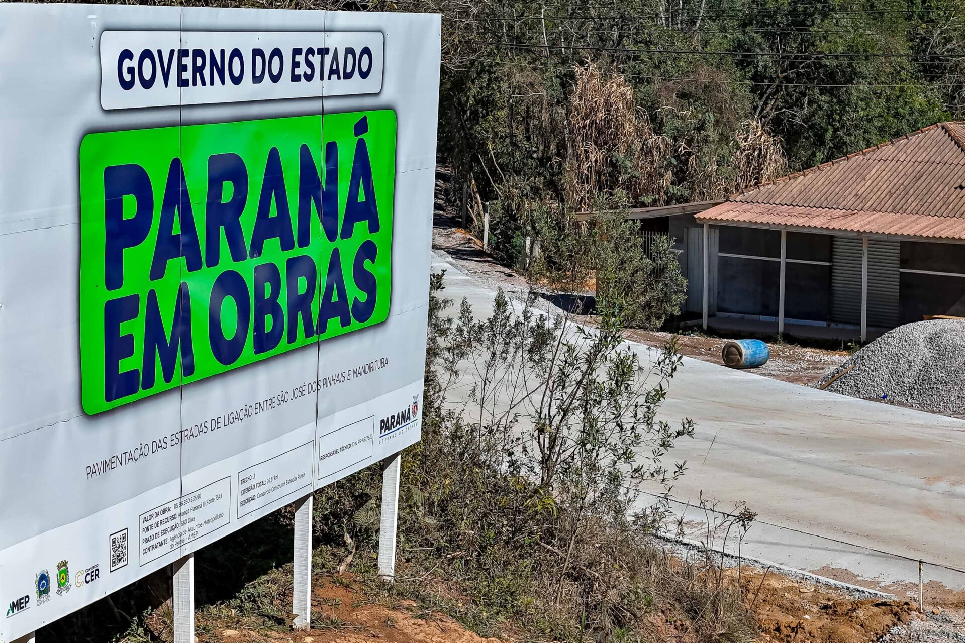 Pavimentação entre Mandirituba e São José dos Pinhais chega a 25% de conclusão