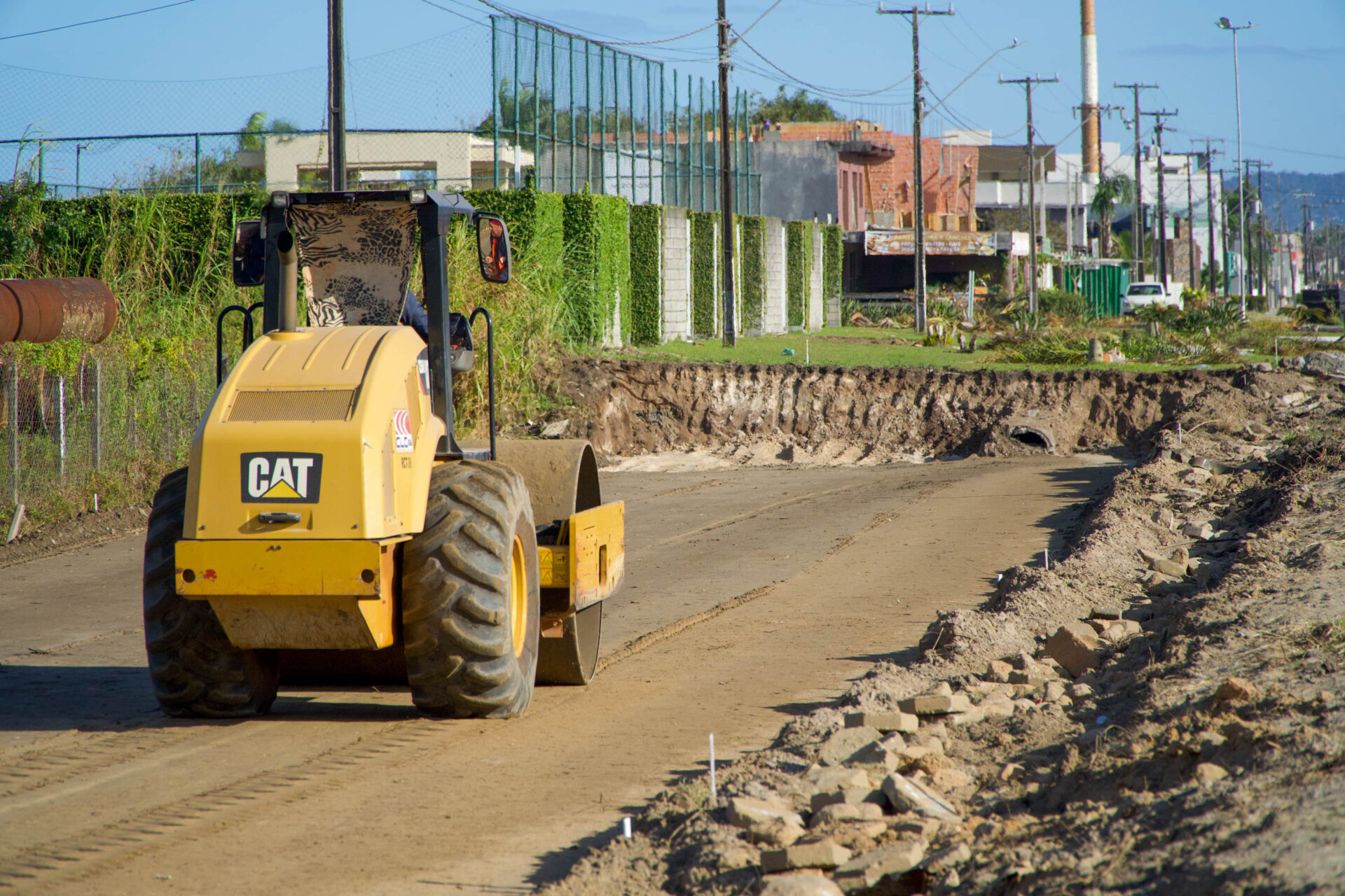 Governador dá início à duplicação em concreto da PR-412 entre Matinhos e Pontal do Paraná