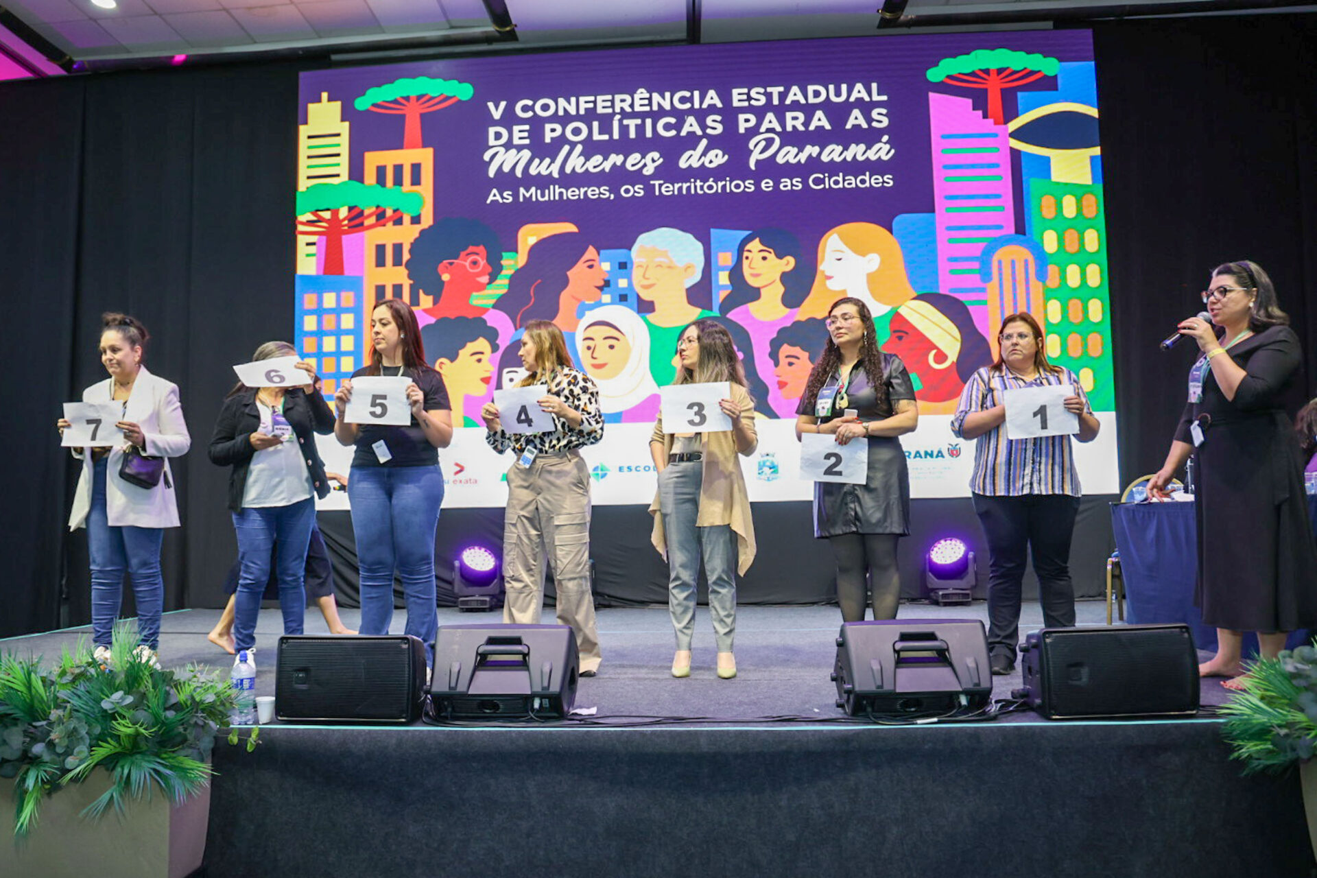Conferência de Políticas para as Mulheres elenca prioridades do Paraná para discussão nacional