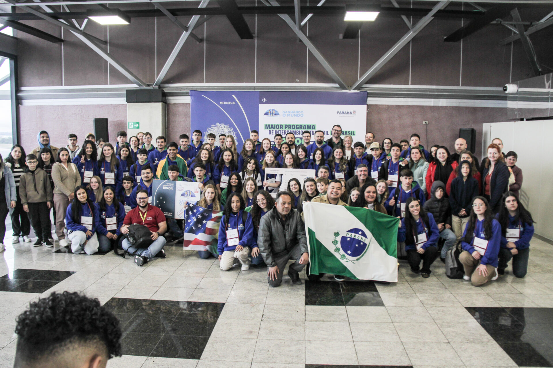 Inédito: 50 alunos de Colégios Agrícolas do Paraná embarcam para os EUA