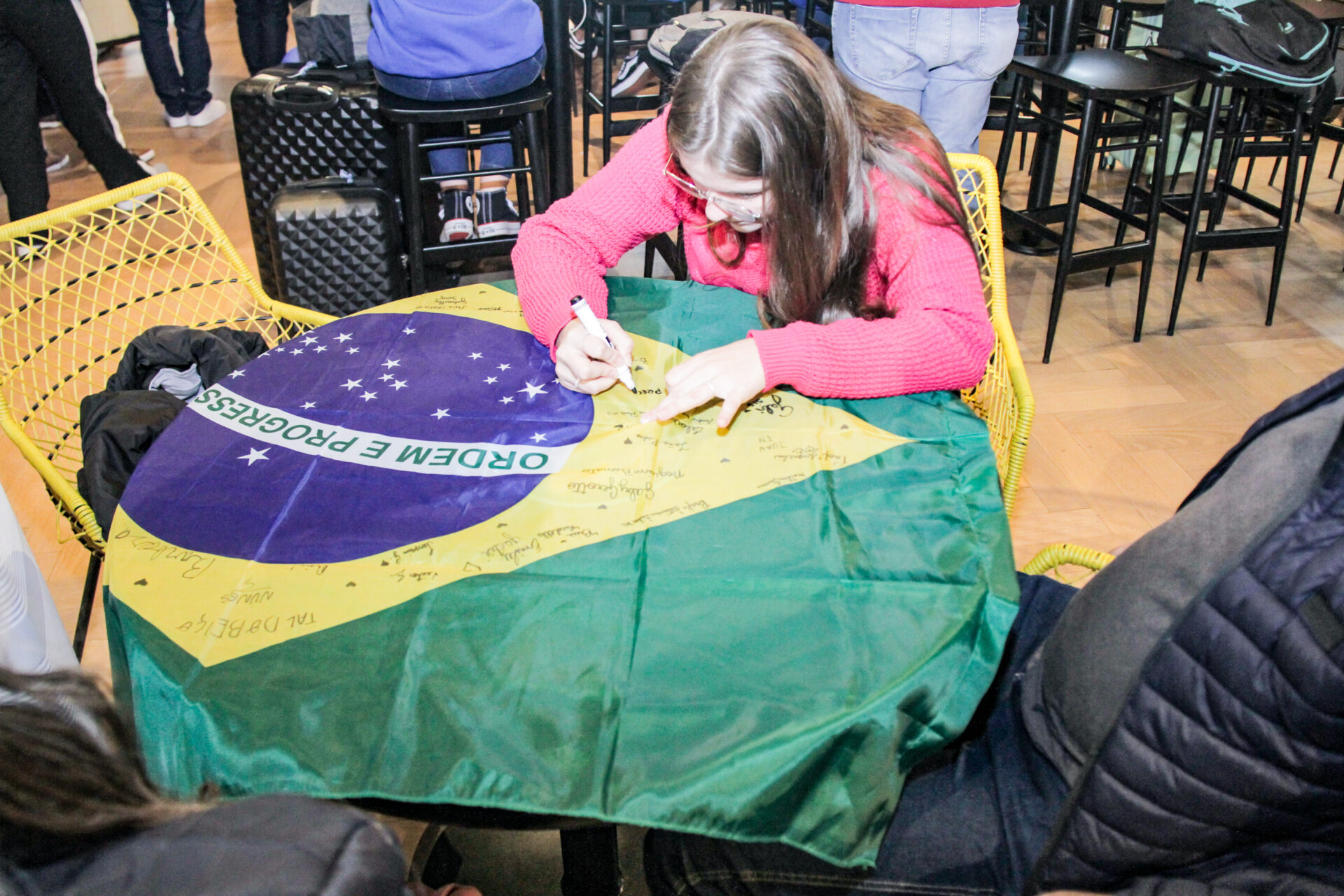 Inédito: 50 alunos de Colégios Agrícolas do Paraná embarcam para os EUA