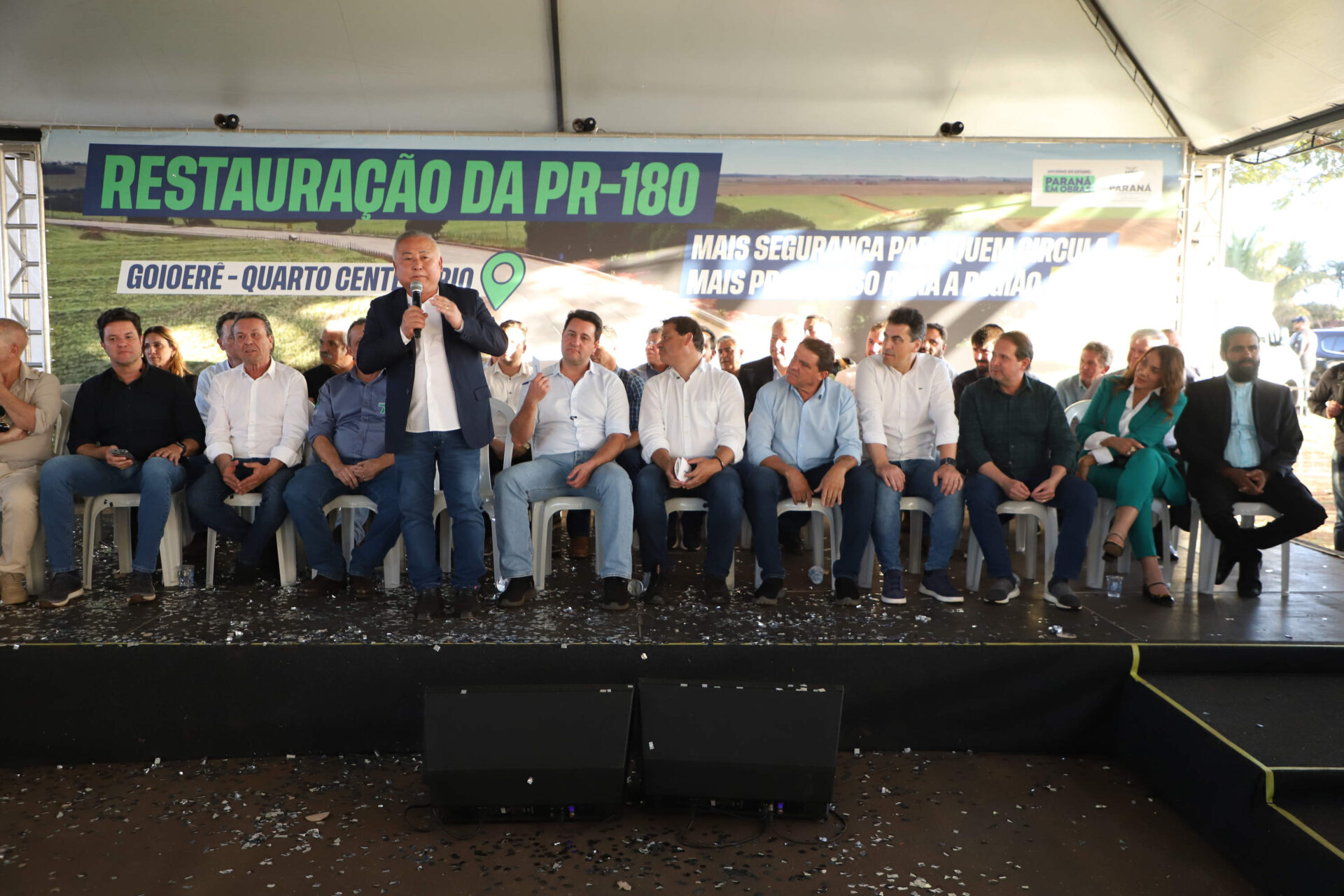 Quarto Centenário a Goioerê: governador entrega pavimentação em concreto da PR-180