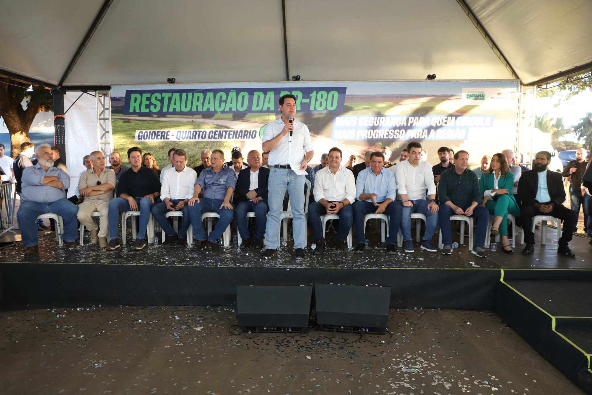 Quarto Centenário a Goioerê: governador entrega pavimentação em concreto da PR-180