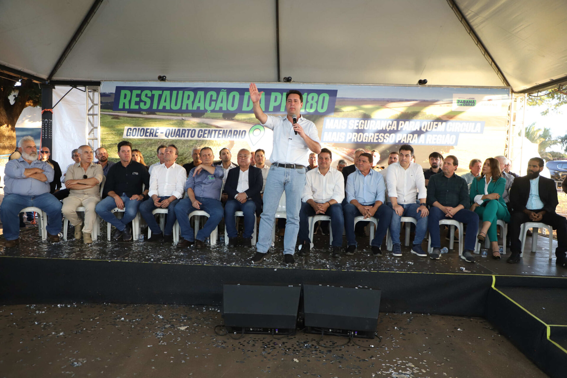 Quarto Centenário a Goioerê: governador entrega pavimentação em concreto da PR-180